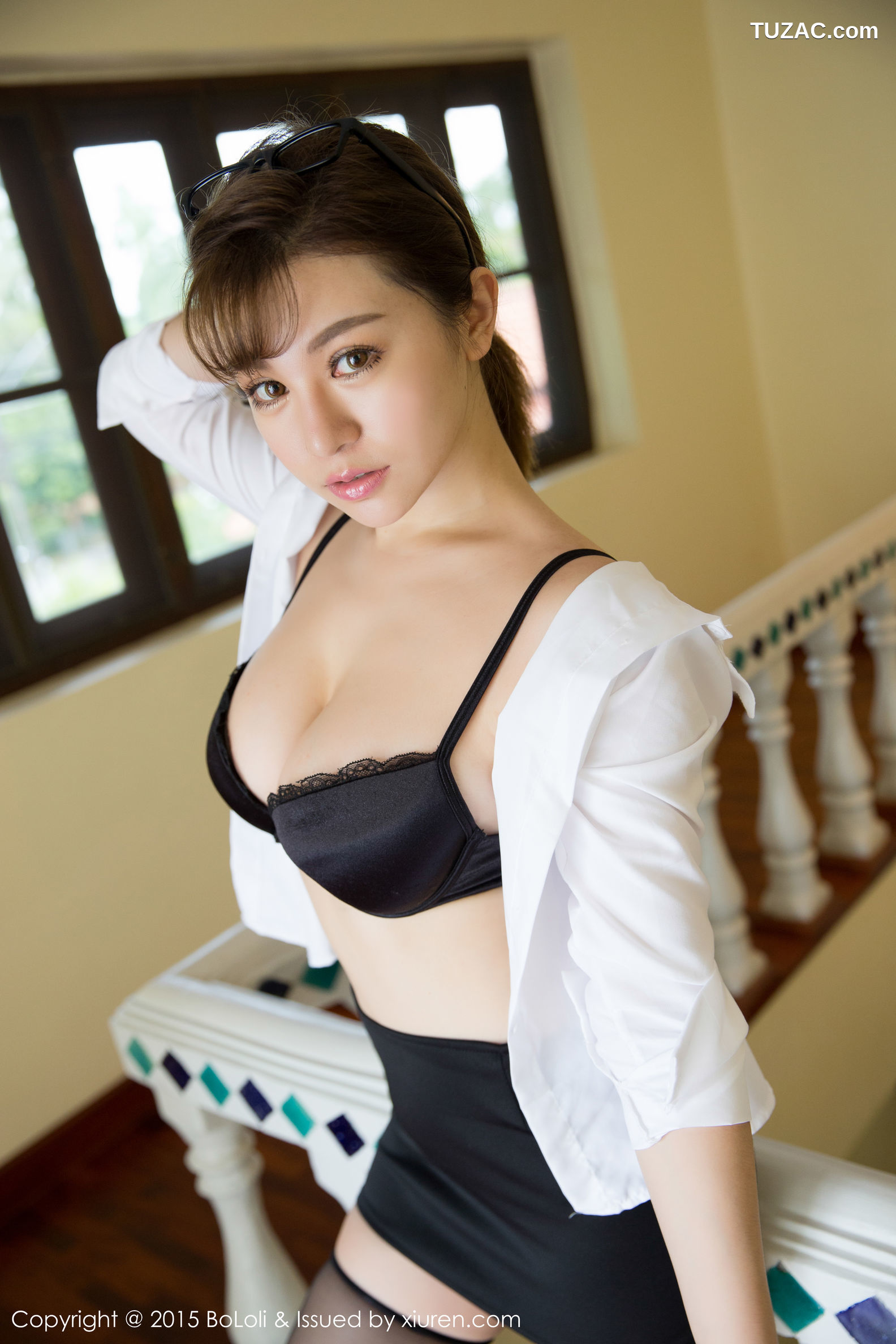 BoLoli波萝社-vol.078-刘娅希-普吉岛旅拍主打性感女教师系列-黑丝制服诱惑
