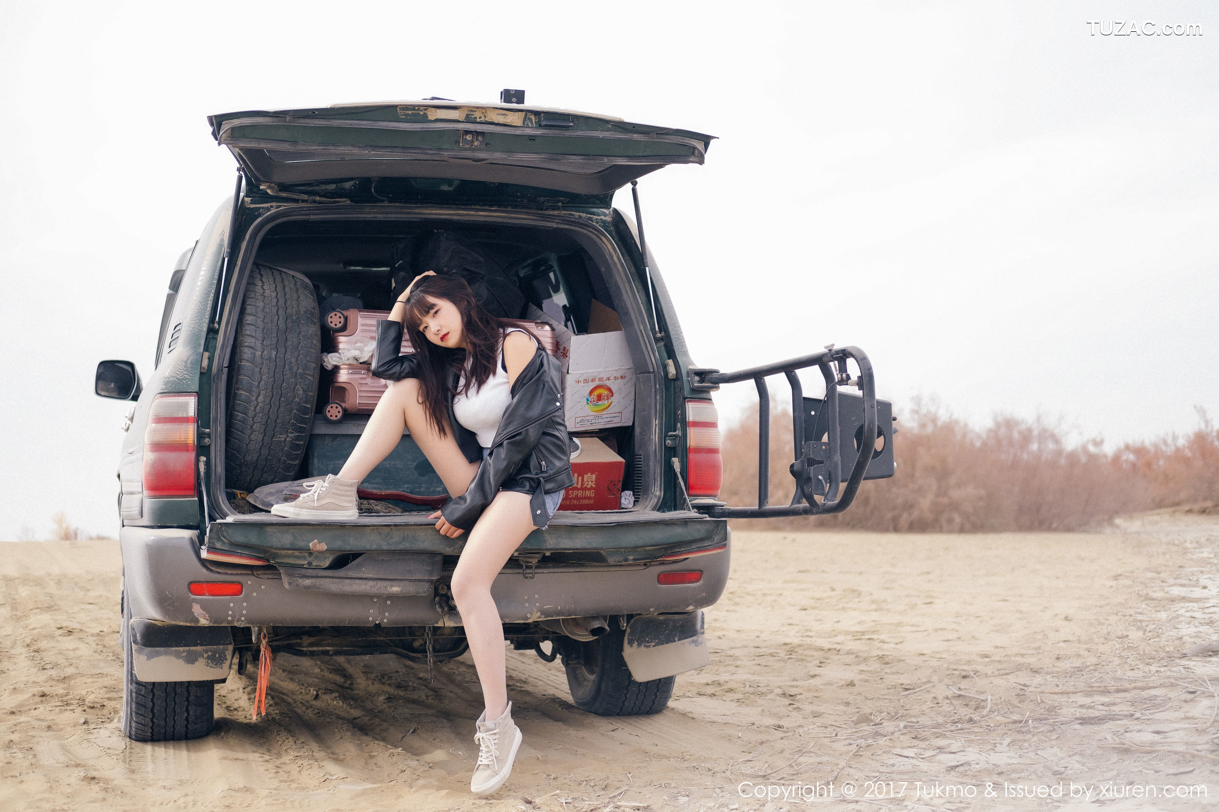 Tukmo兔几盟-Vol.100-球球-开越野车的美女