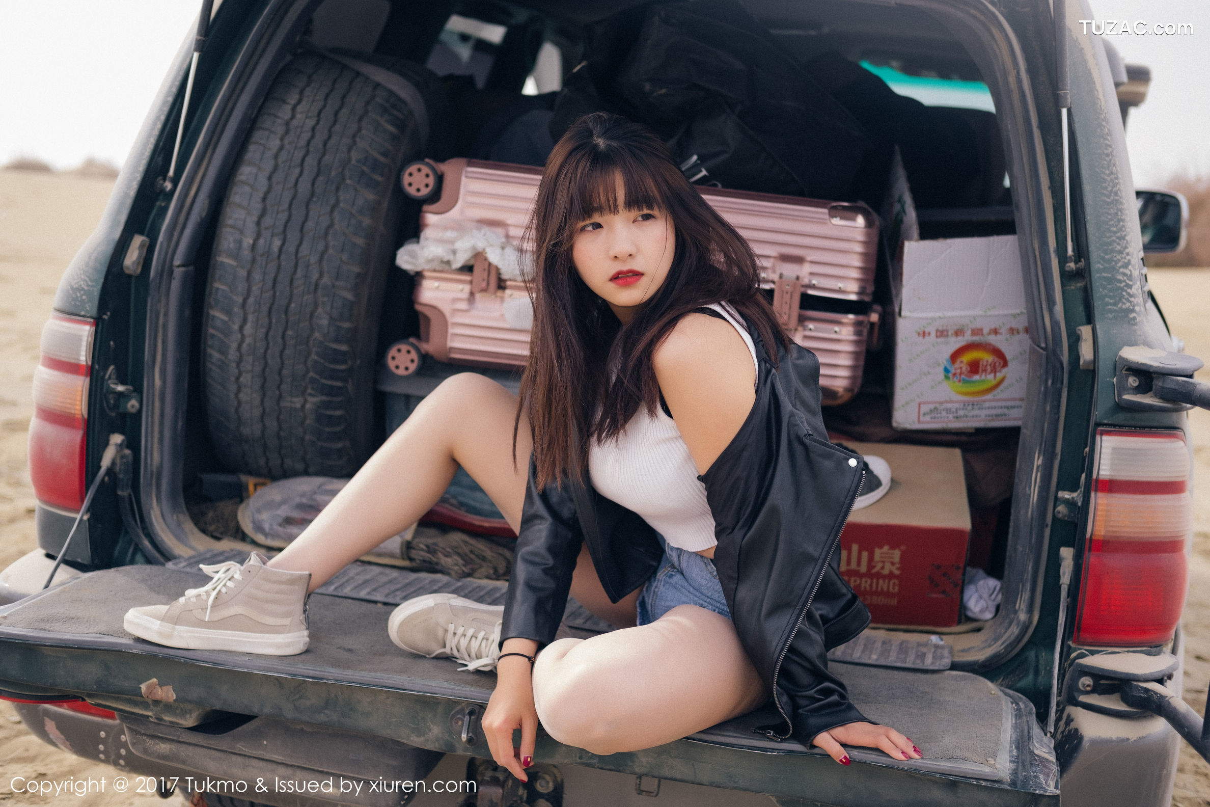 Tukmo兔几盟-Vol.100-球球-开越野车的美女
