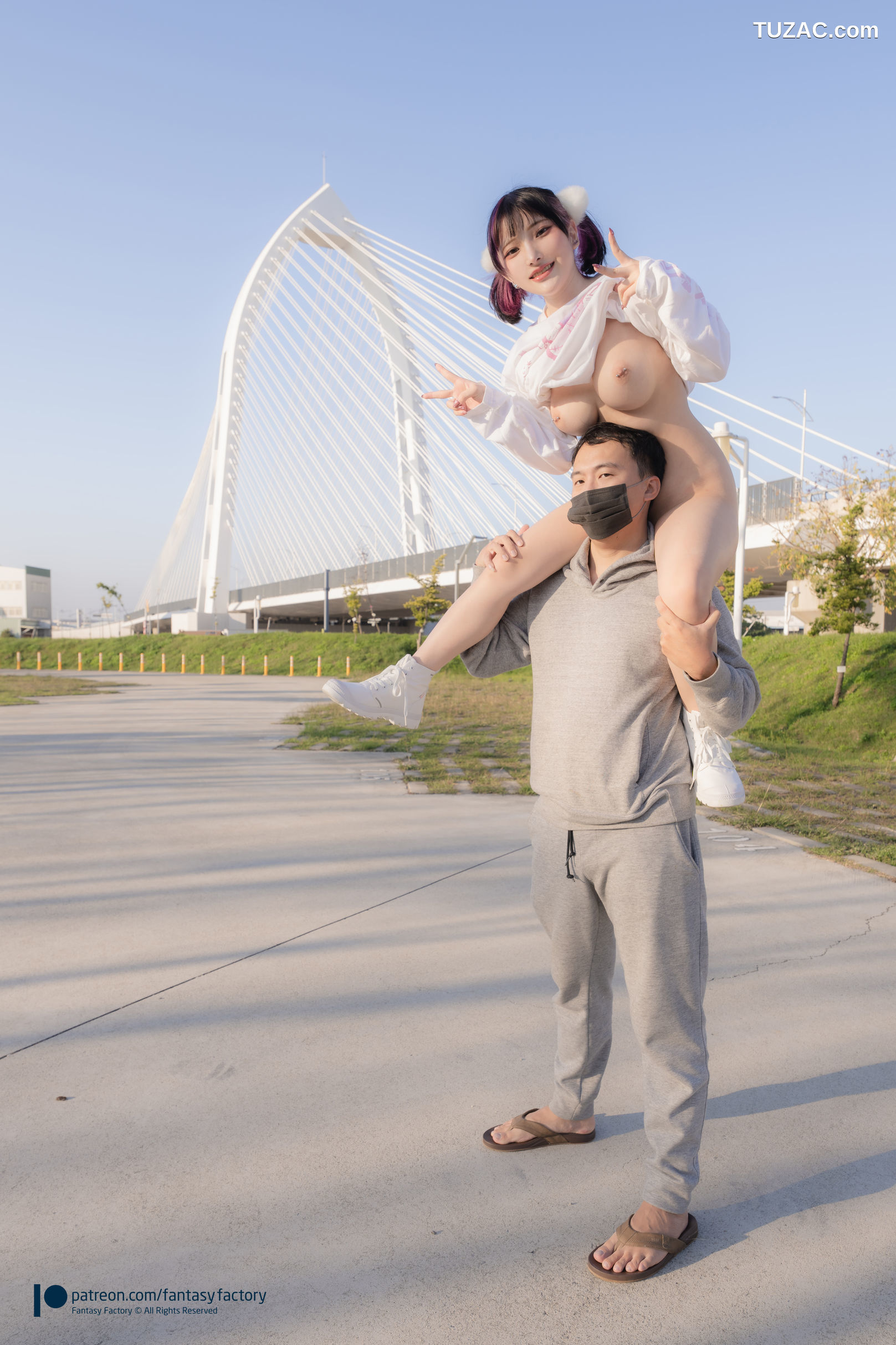 Fantasy-Factory-小丁Ding-户外露出play-outdoors-2022.05
