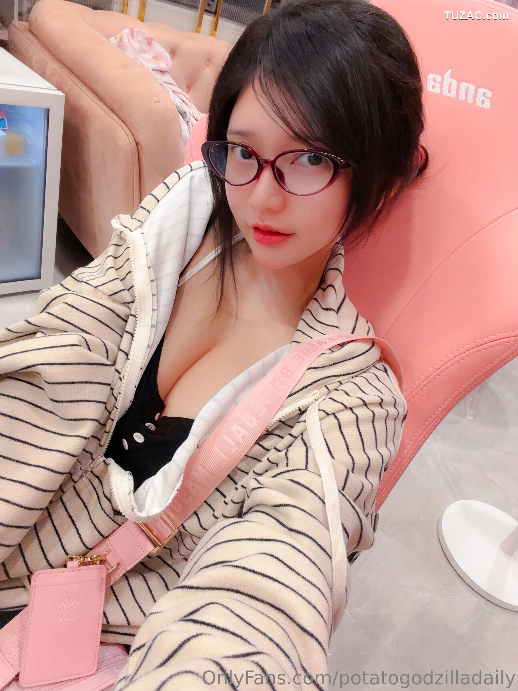 Potato-Godzilla-OnlyFans-Nude-Dec-2025