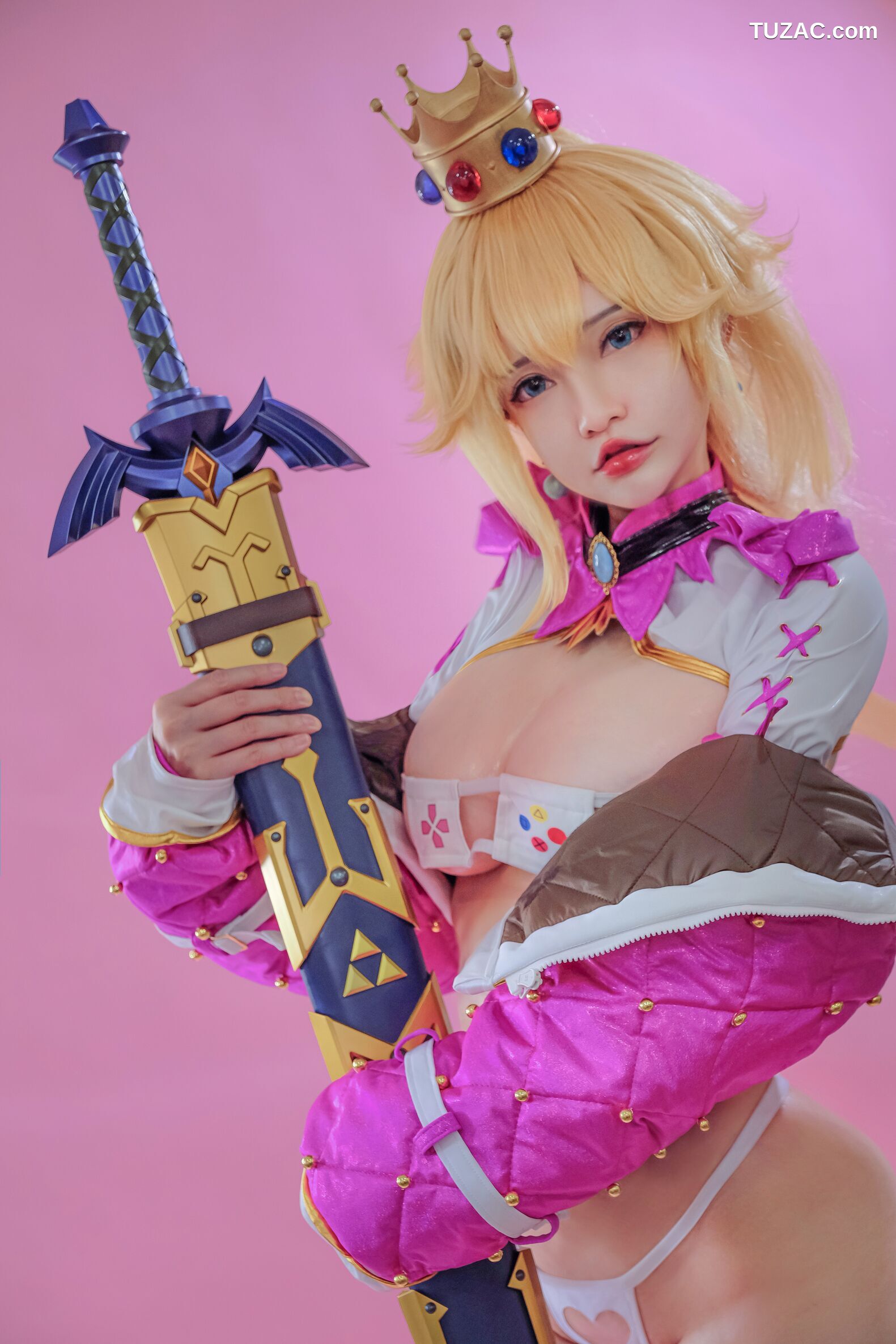 Potato-Godzilla-Peach-Gamer-Girl