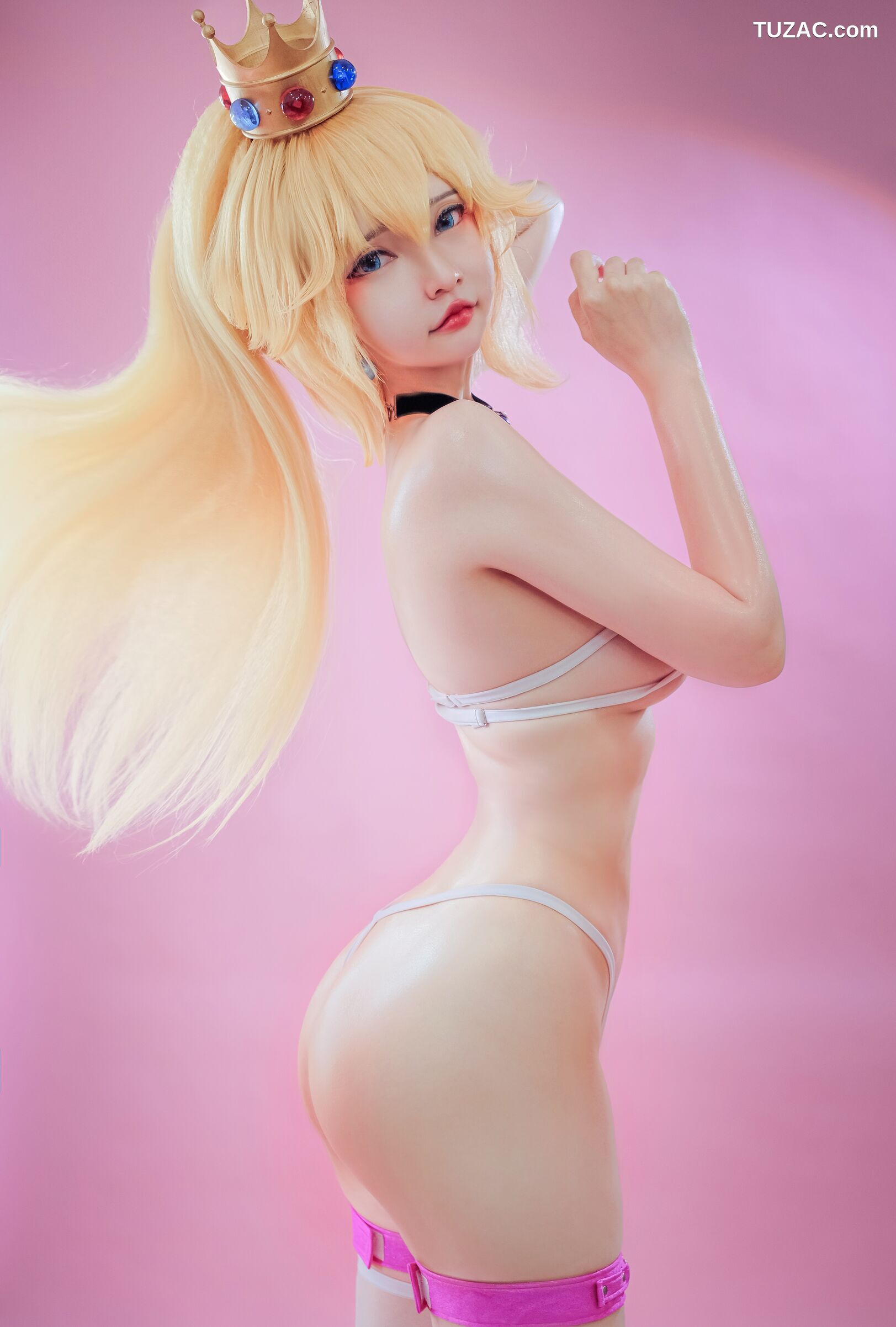 Potato-Godzilla-Peach-Gamer-Girl