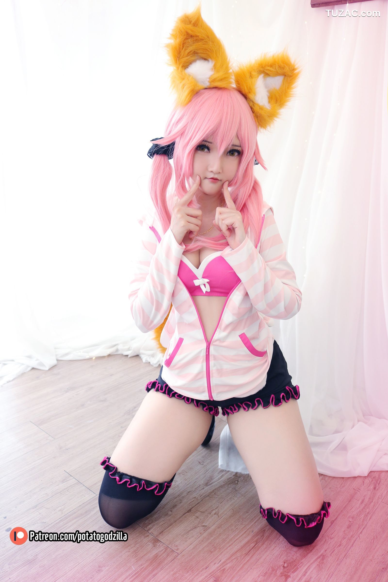 Potato-Godzilla-Tamamo-Pink-Suit