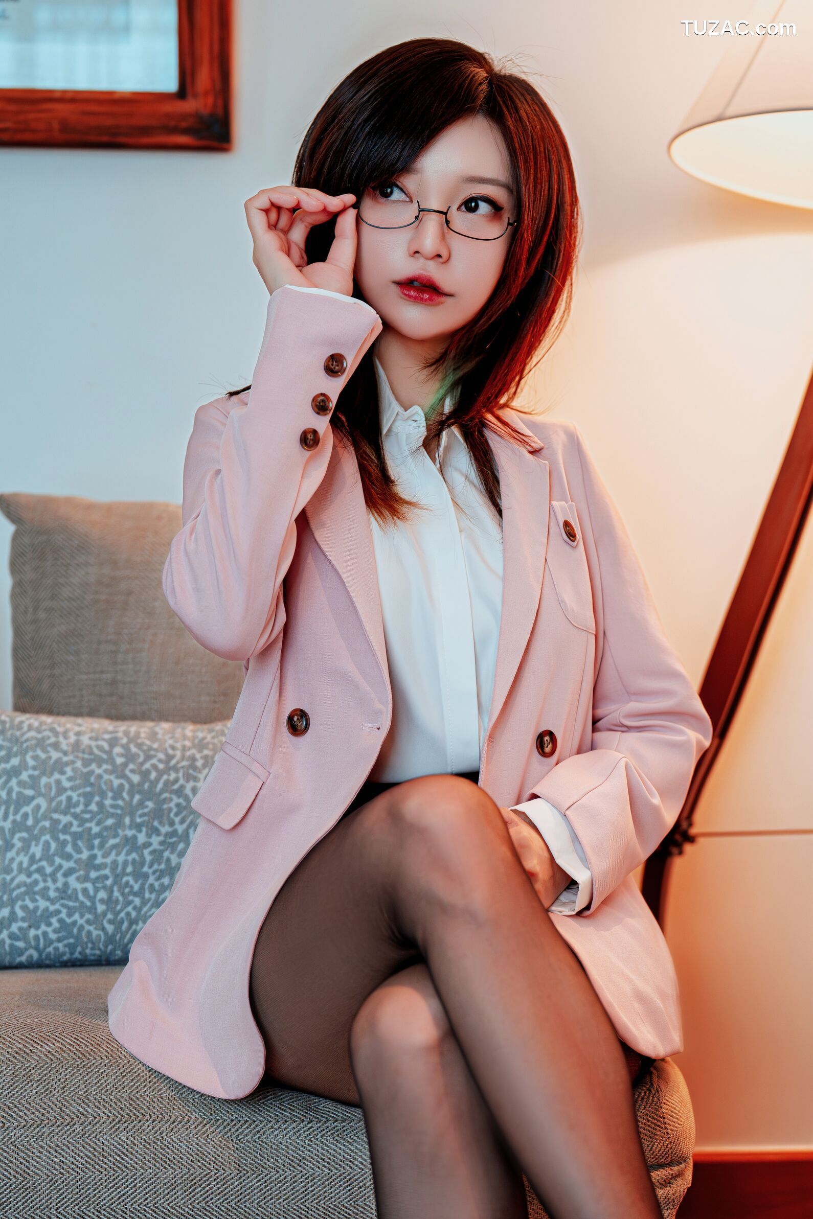 Potato-Godzilla-Your-New-Secretary-你的新秘书
