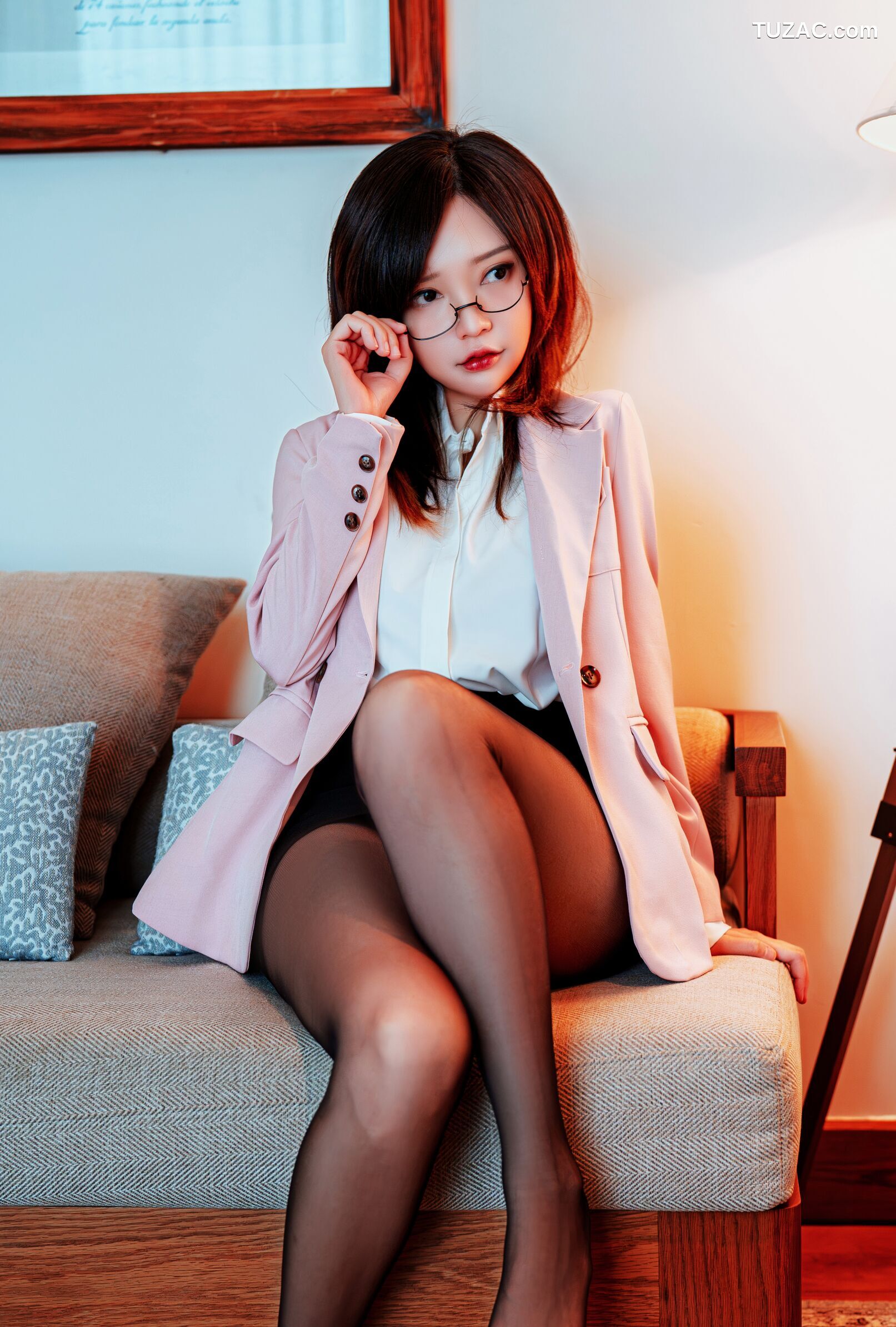 Potato-Godzilla-Your-New-Secretary-你的新秘书
