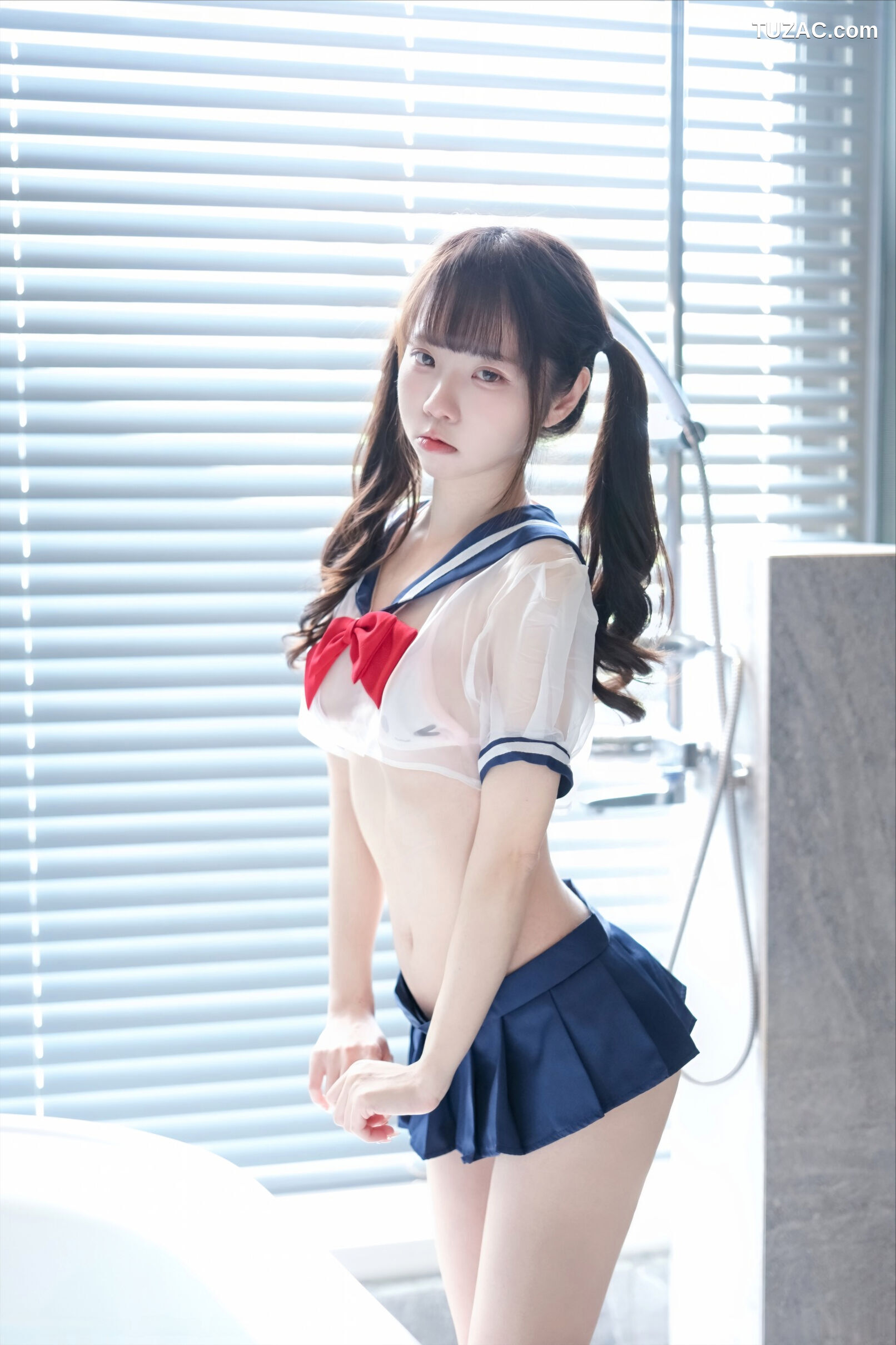 可可小白兔-透明学生服