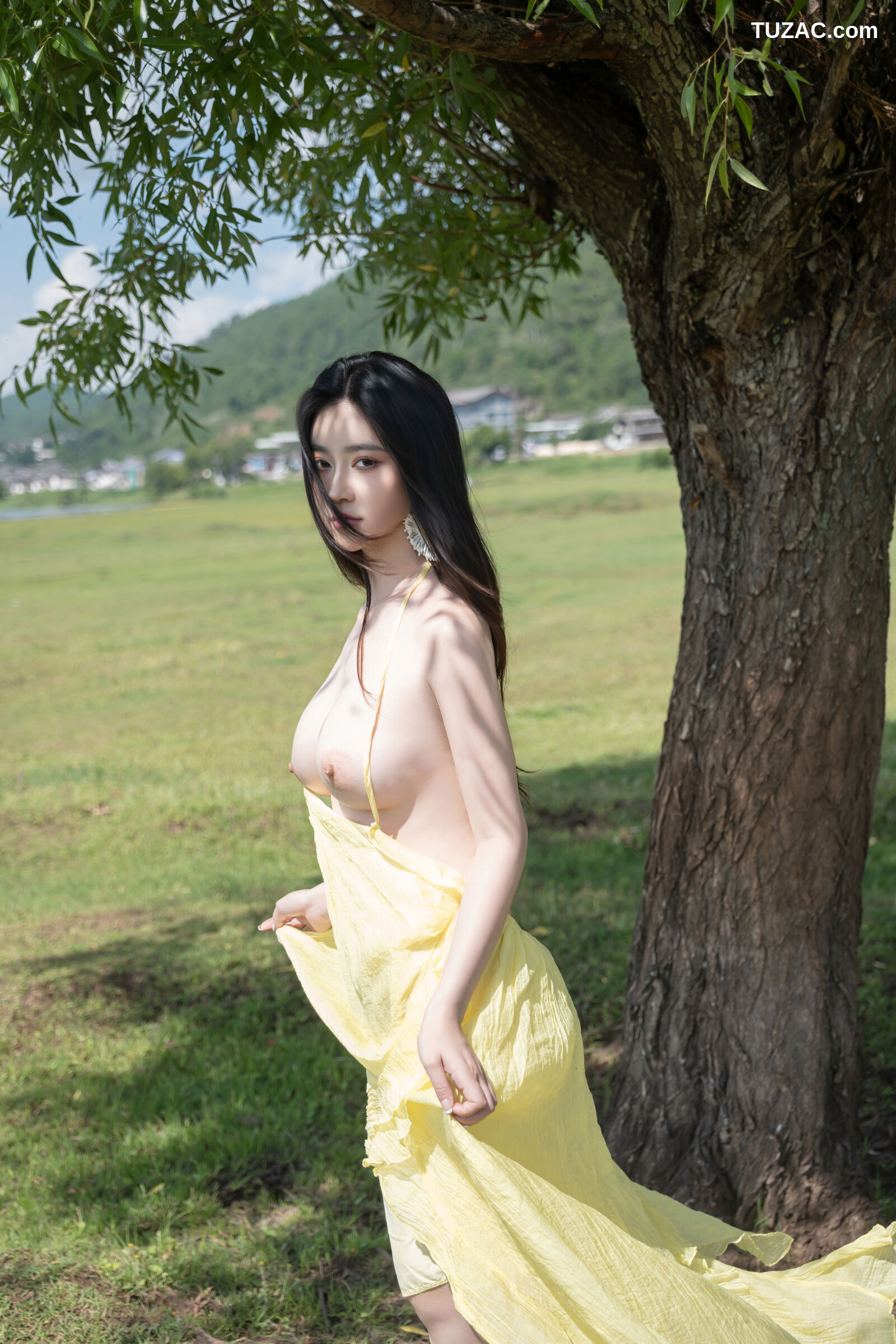 年年-绿茵