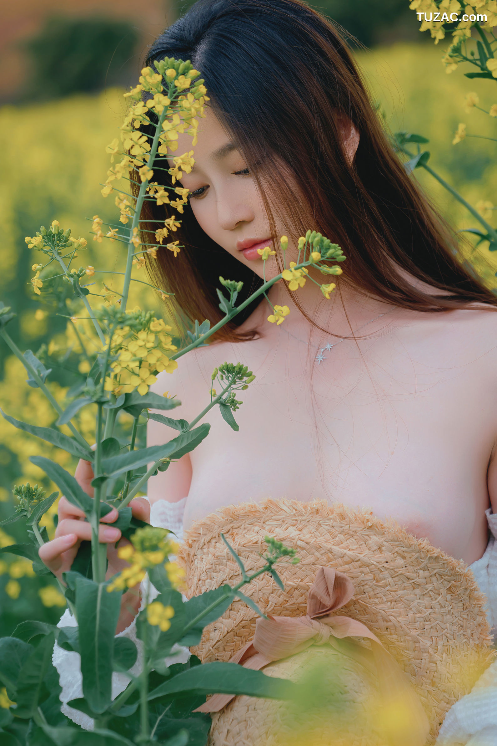 年年Nnian-花野