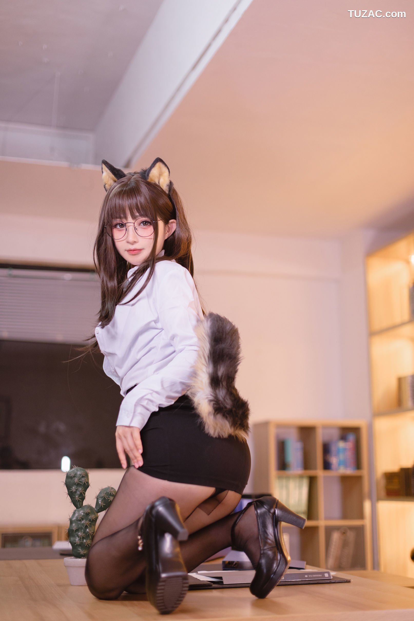 桜井宁宁-039-柴犬秘书