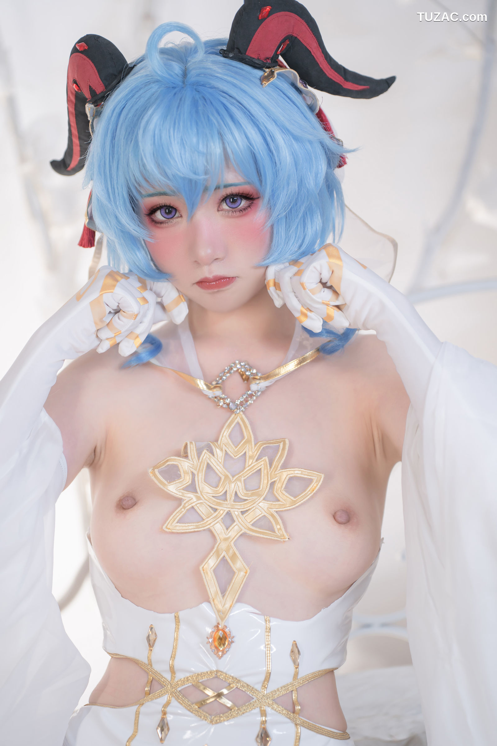 爆机少女喵小吉-12月T3-双子：最强冰雪组合