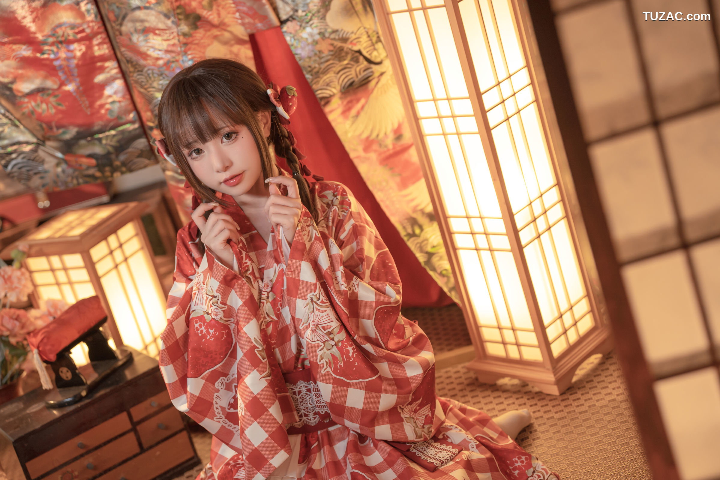 爆机少女喵小吉-12月T3-灼灼其华