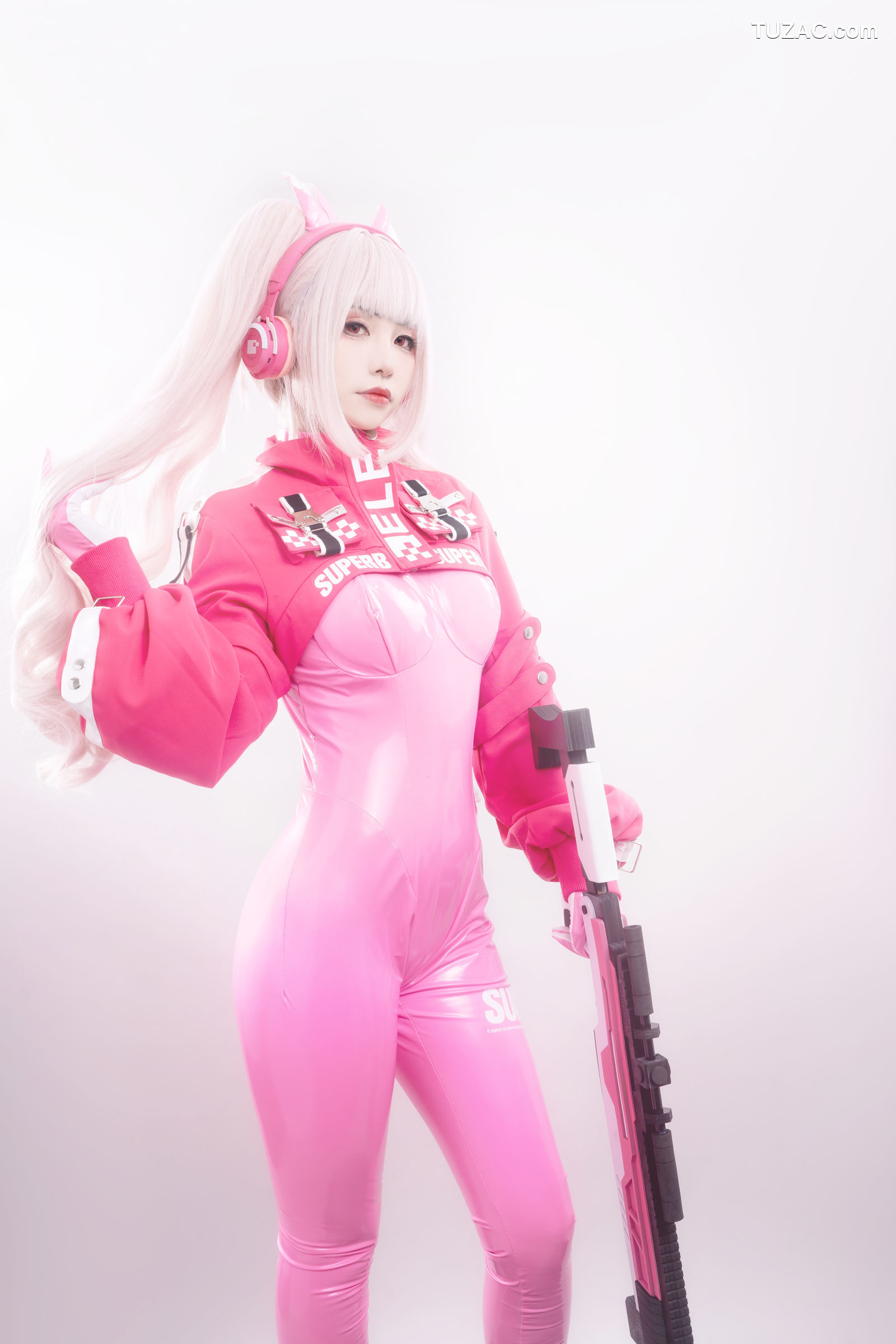 爆机少女喵小吉-NIKKE-爱丽丝