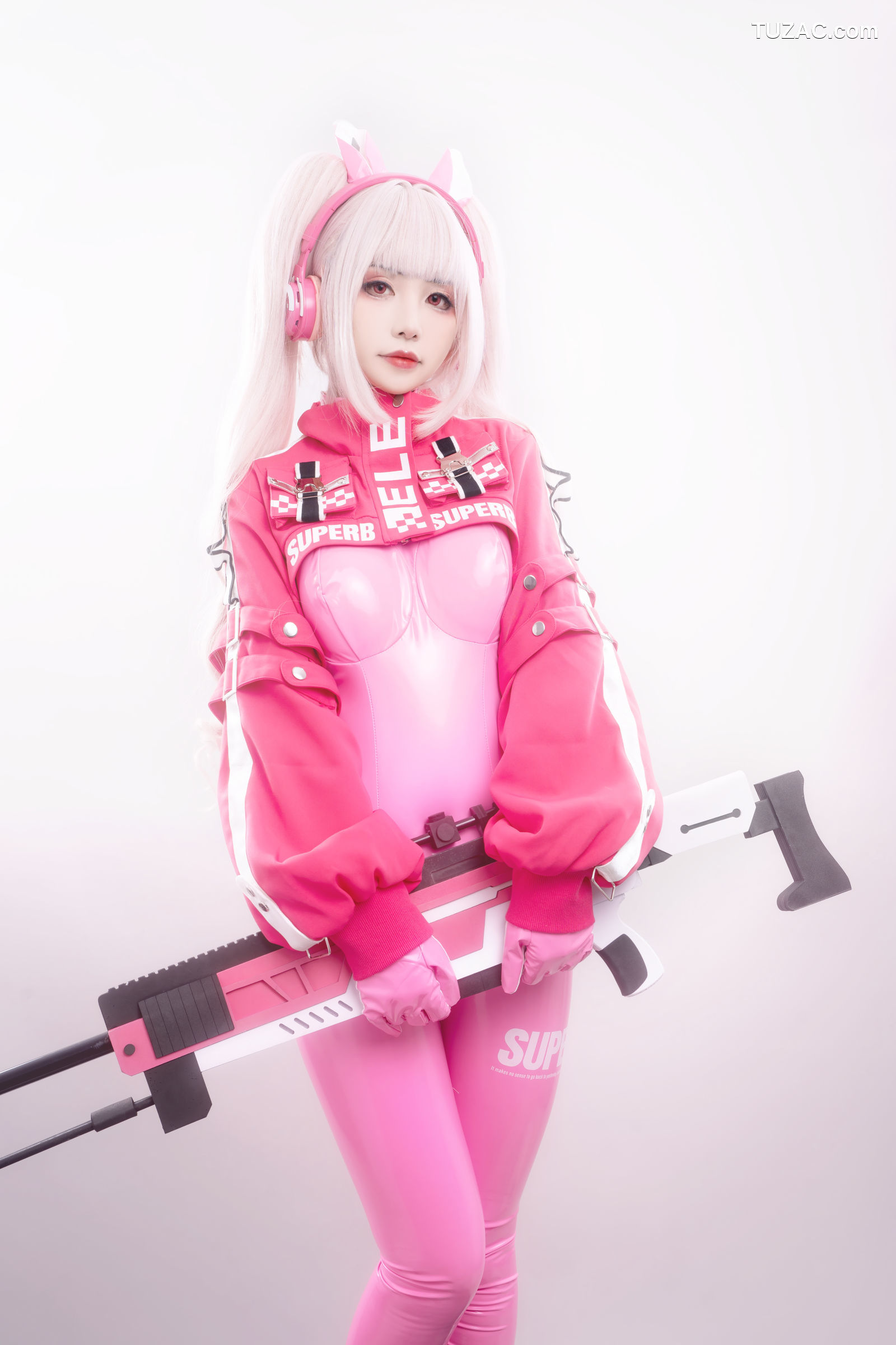 爆机少女喵小吉-NIKKE-爱丽丝