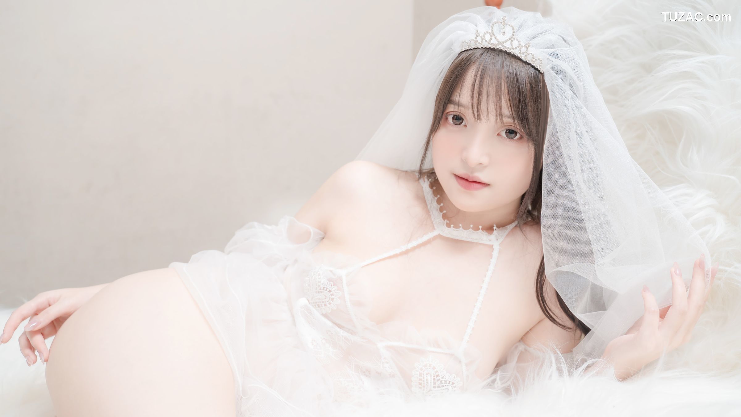 爆机少女喵小吉-白色花嫁