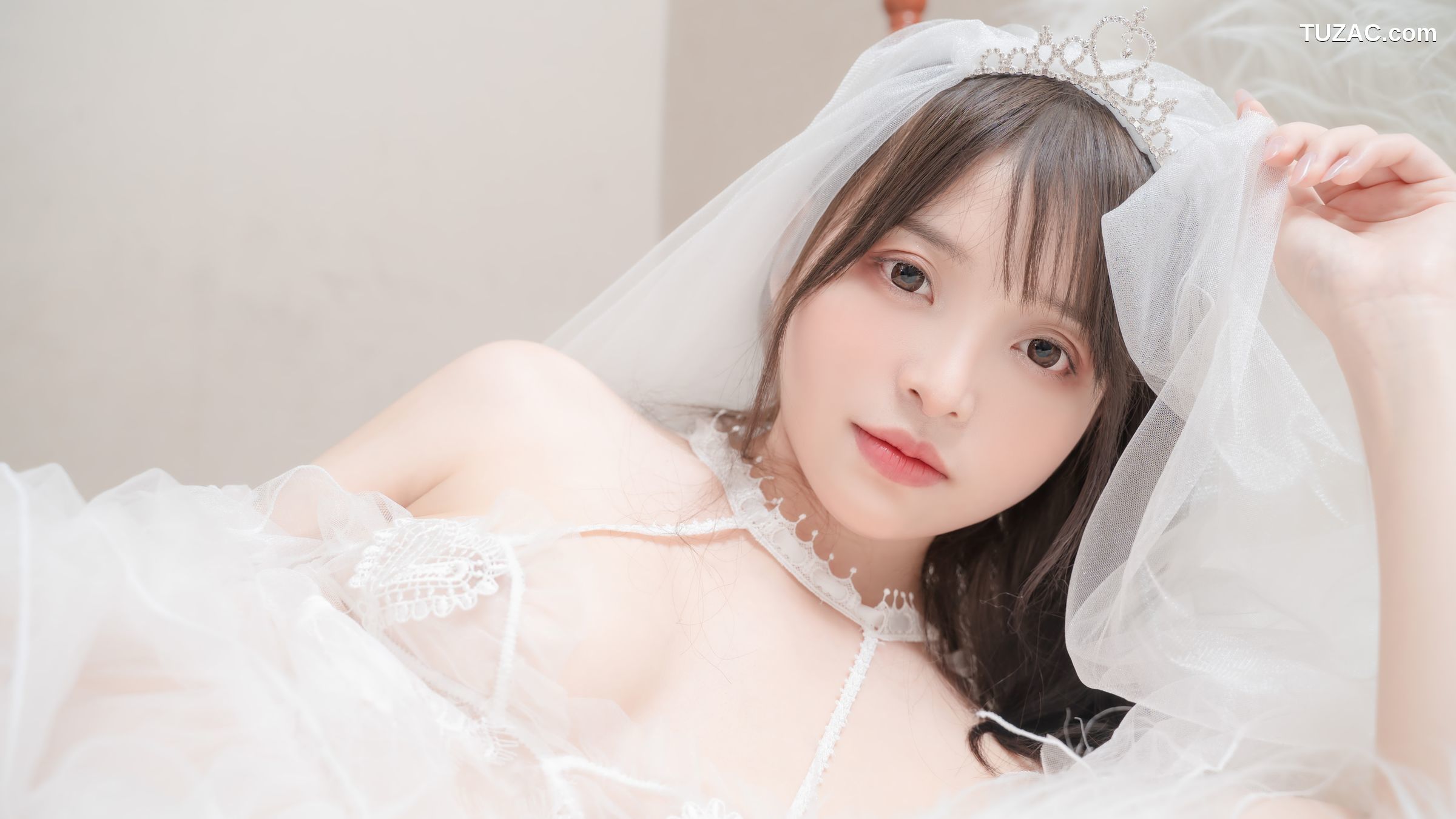 爆机少女喵小吉-白色花嫁