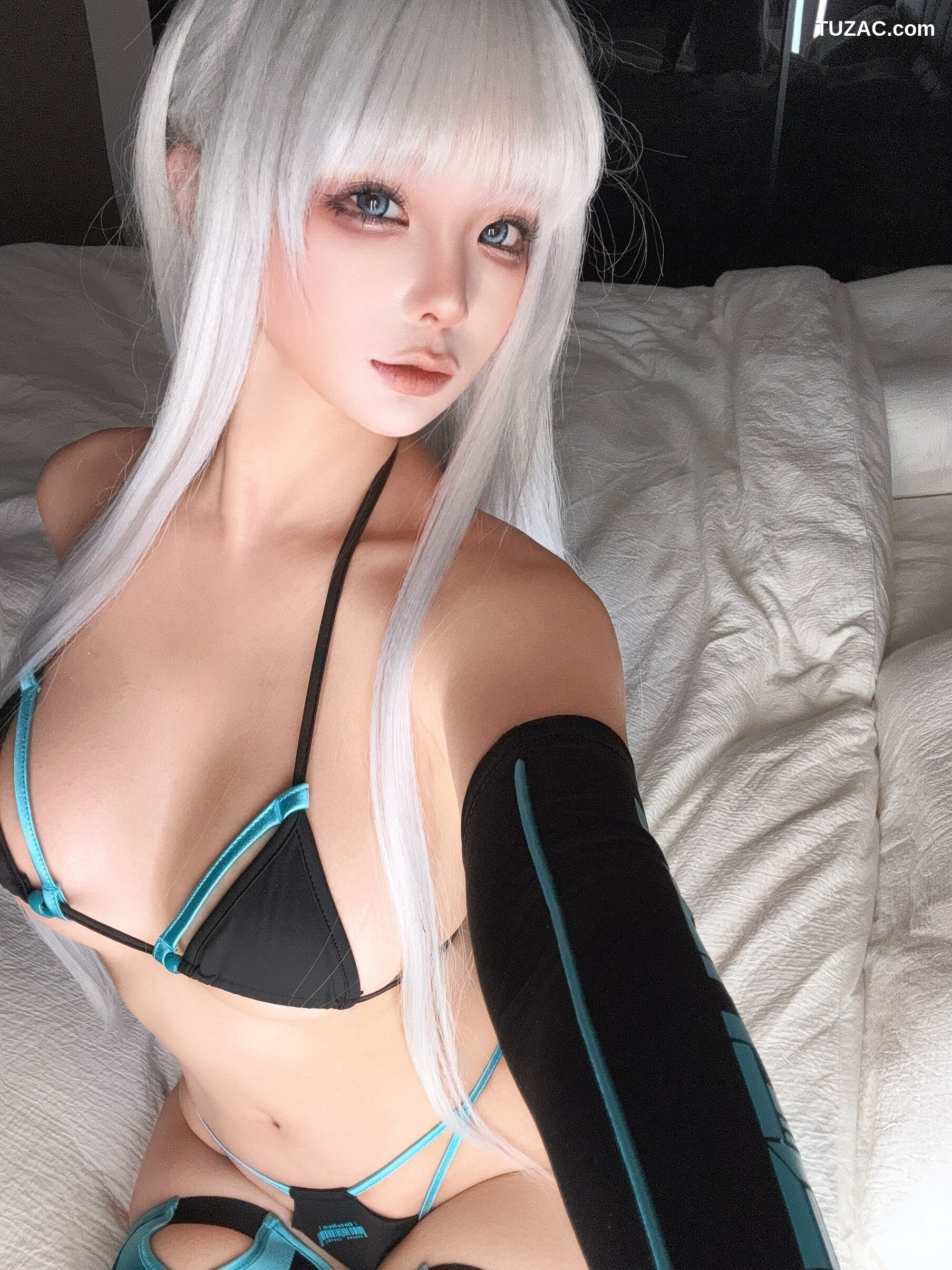 蠢沫沫-2025年02月自拍-7套
