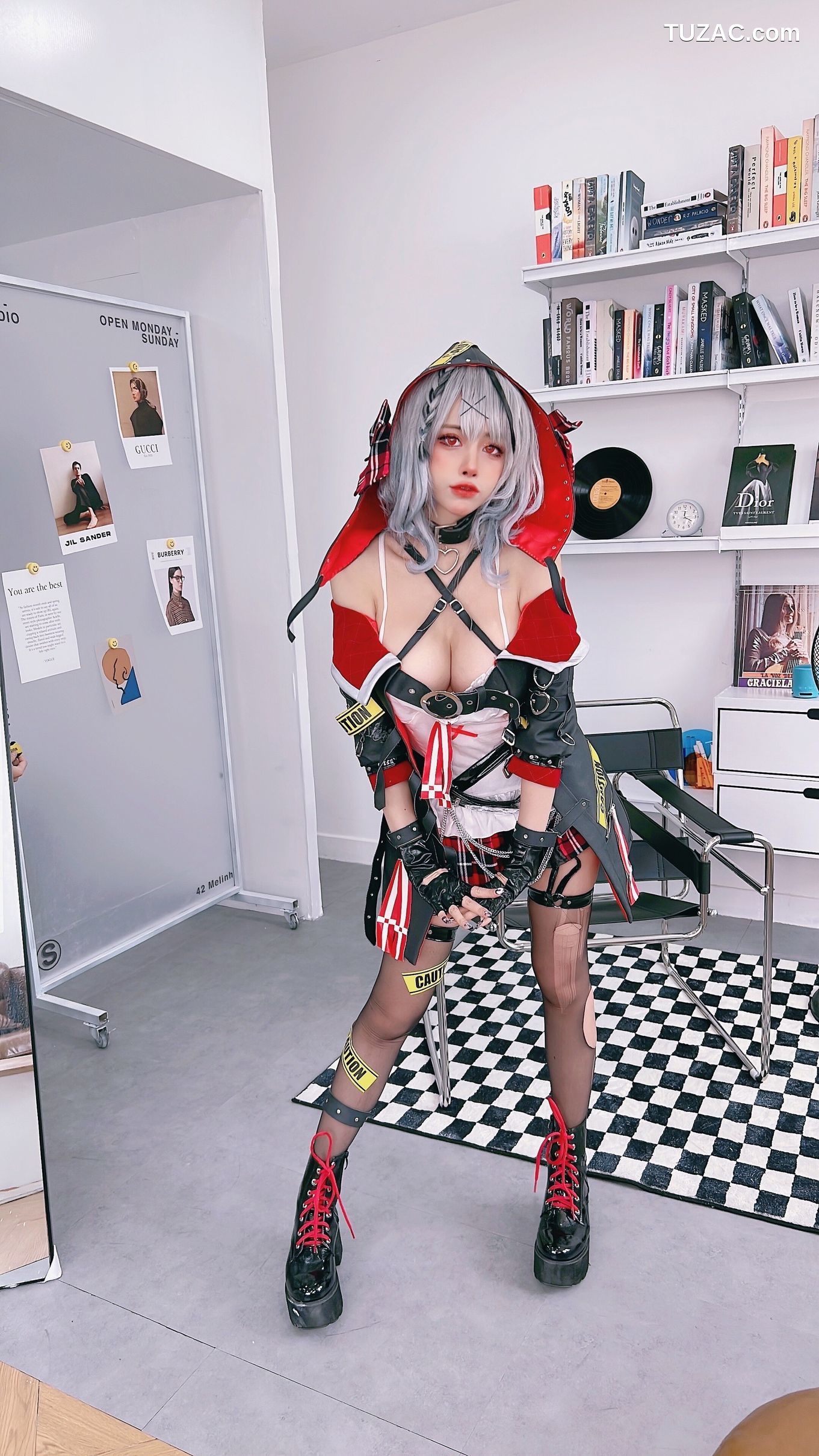 Byoru-Sakamata-Chloe