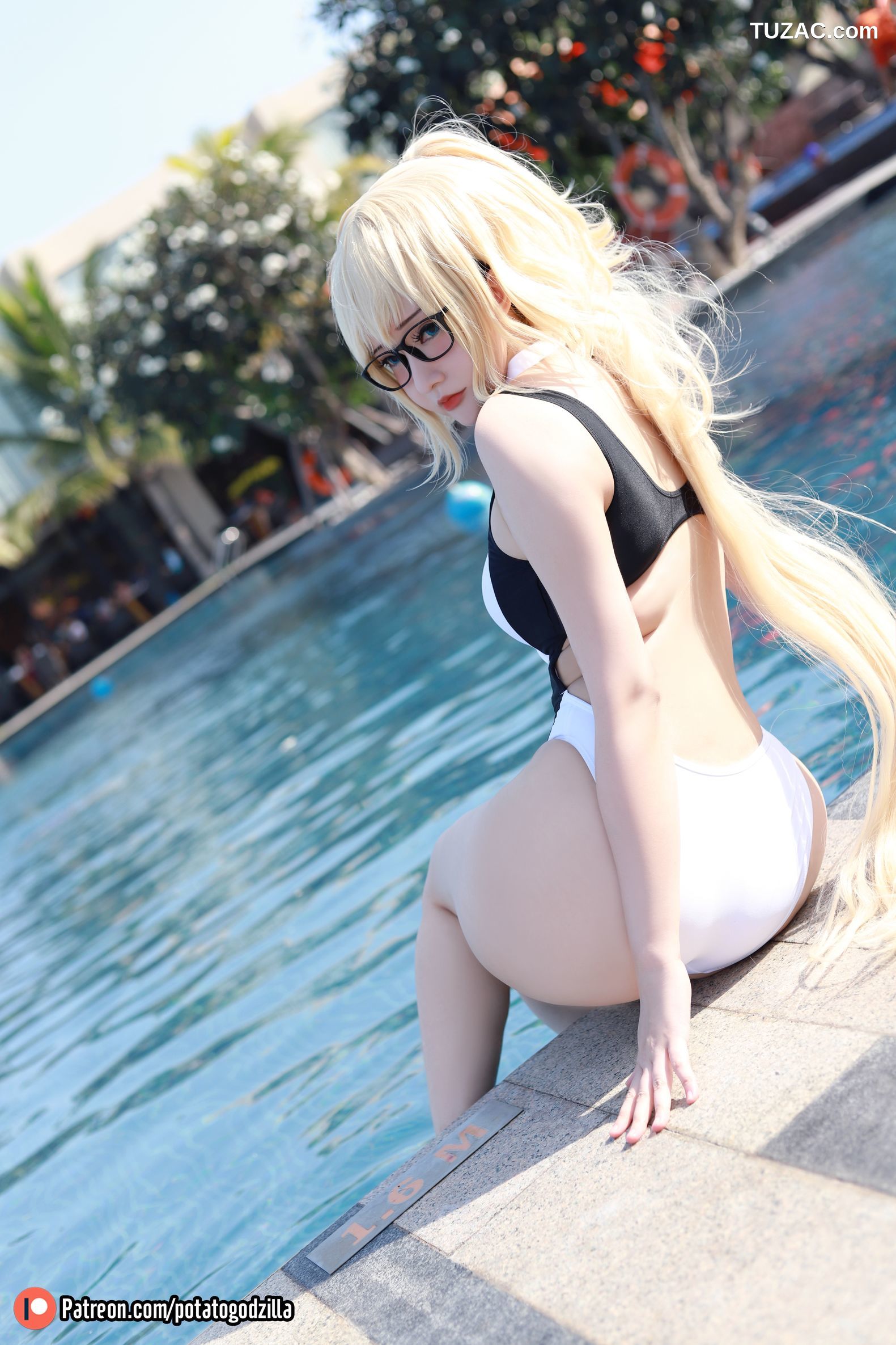 Potato-Godzilla-Jeanne-d-Arc-Swimsuit