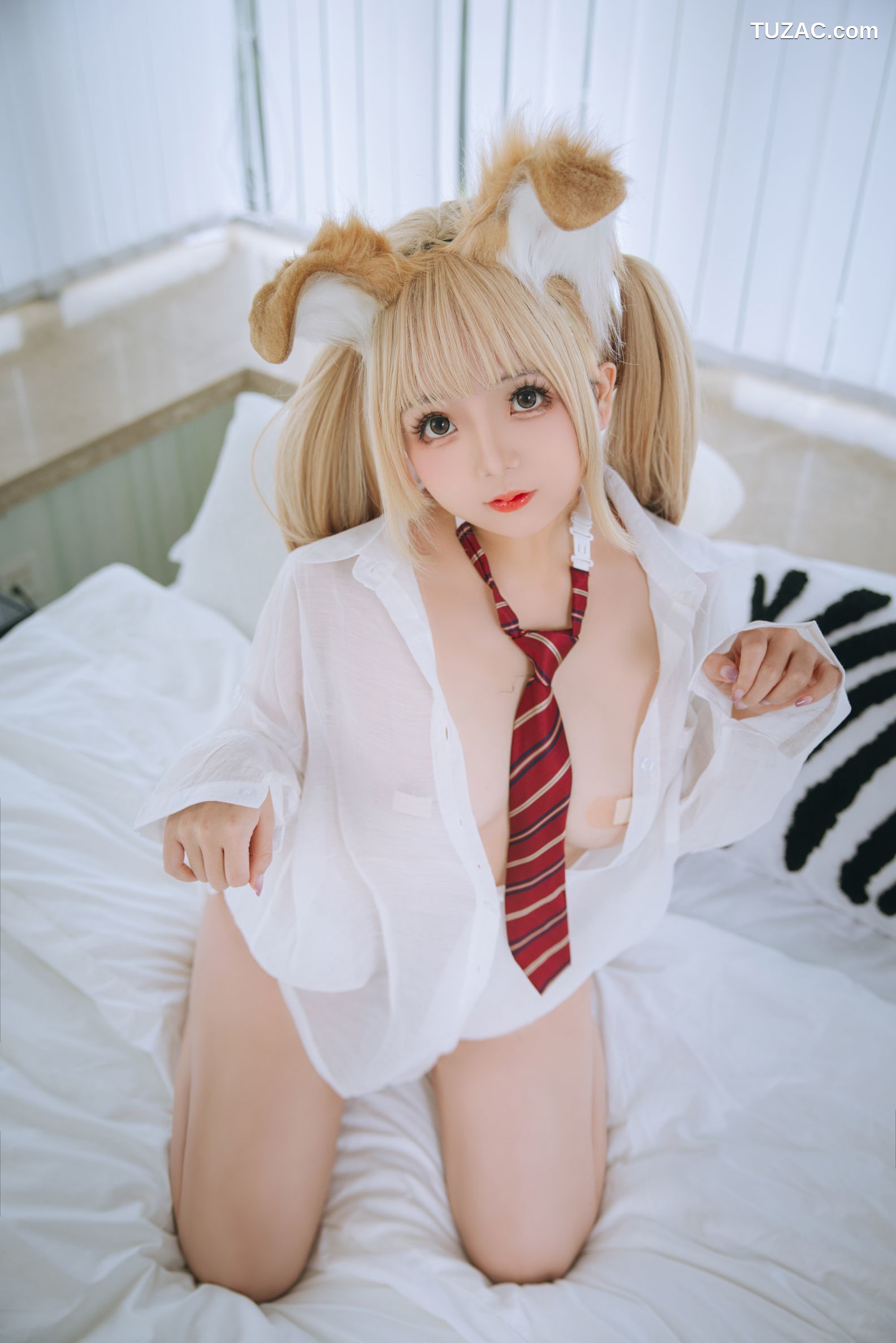 日奈娇-衬衫小狗