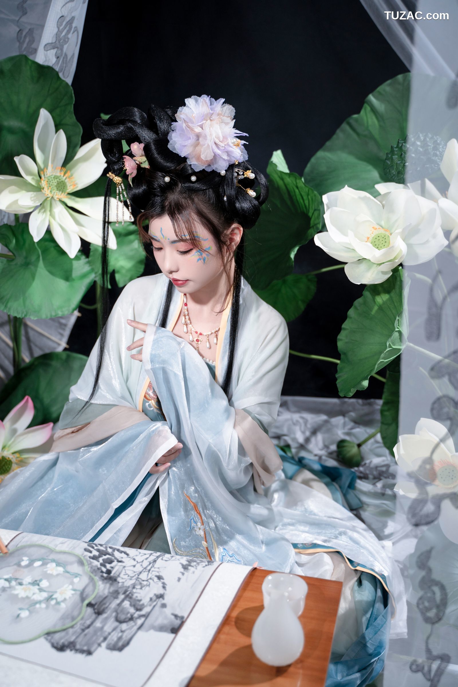 爆机少女喵小吉-月华清