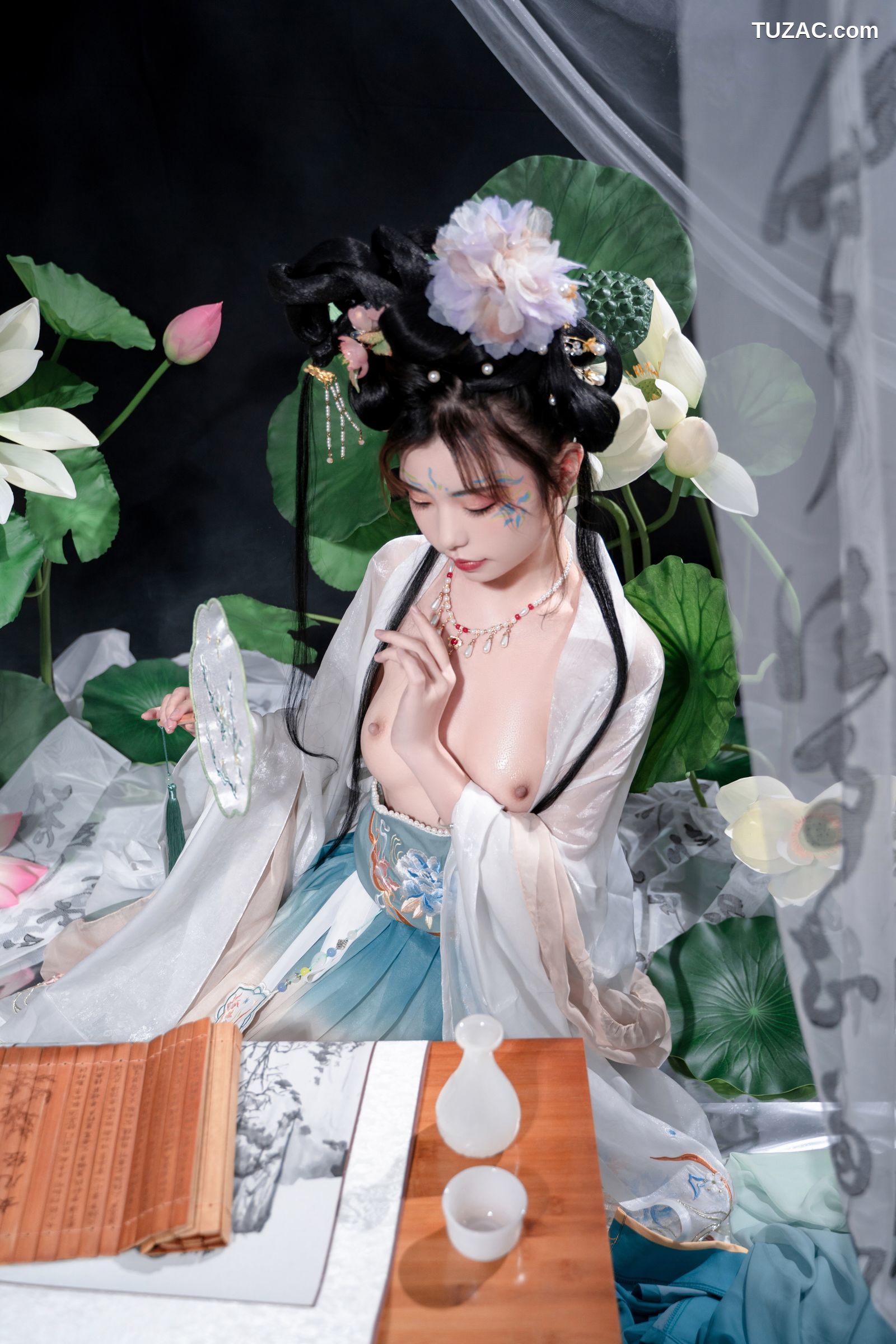 爆机少女喵小吉-月华清