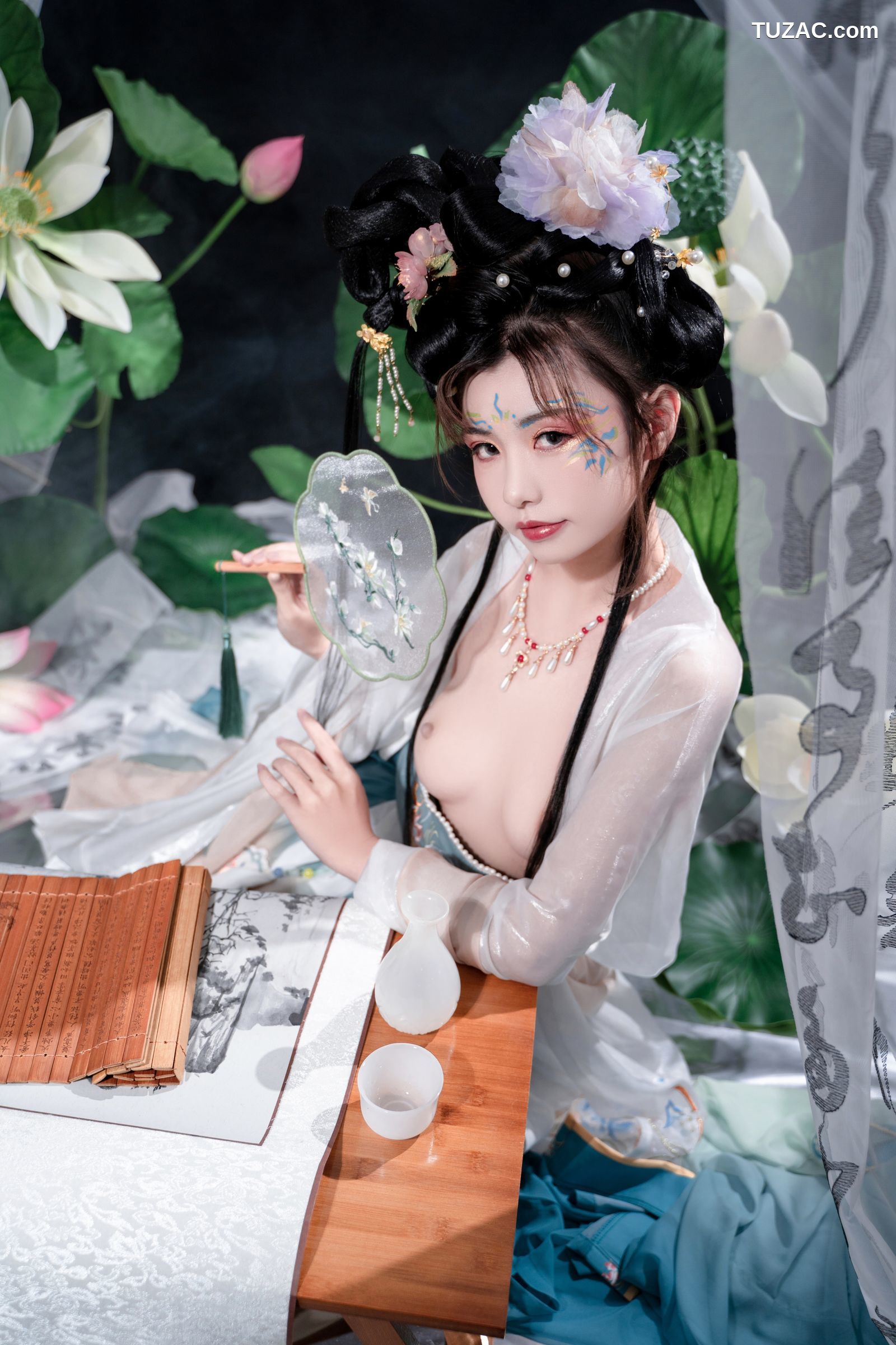 爆机少女喵小吉-月华清