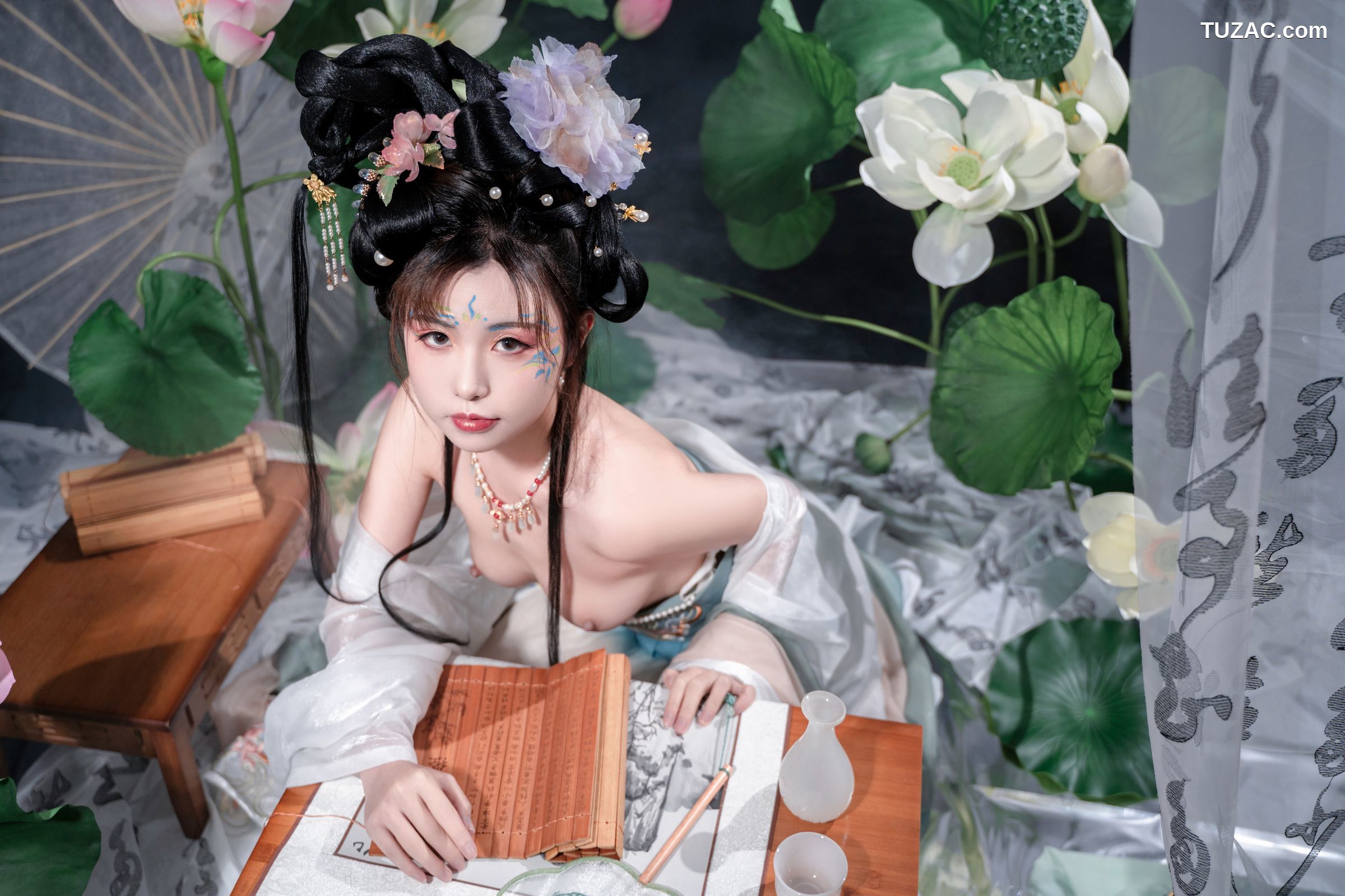 爆机少女喵小吉-月华清