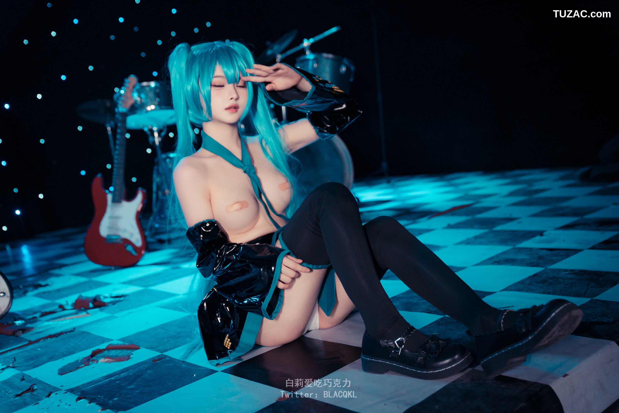 白莉爱吃巧克力-miku