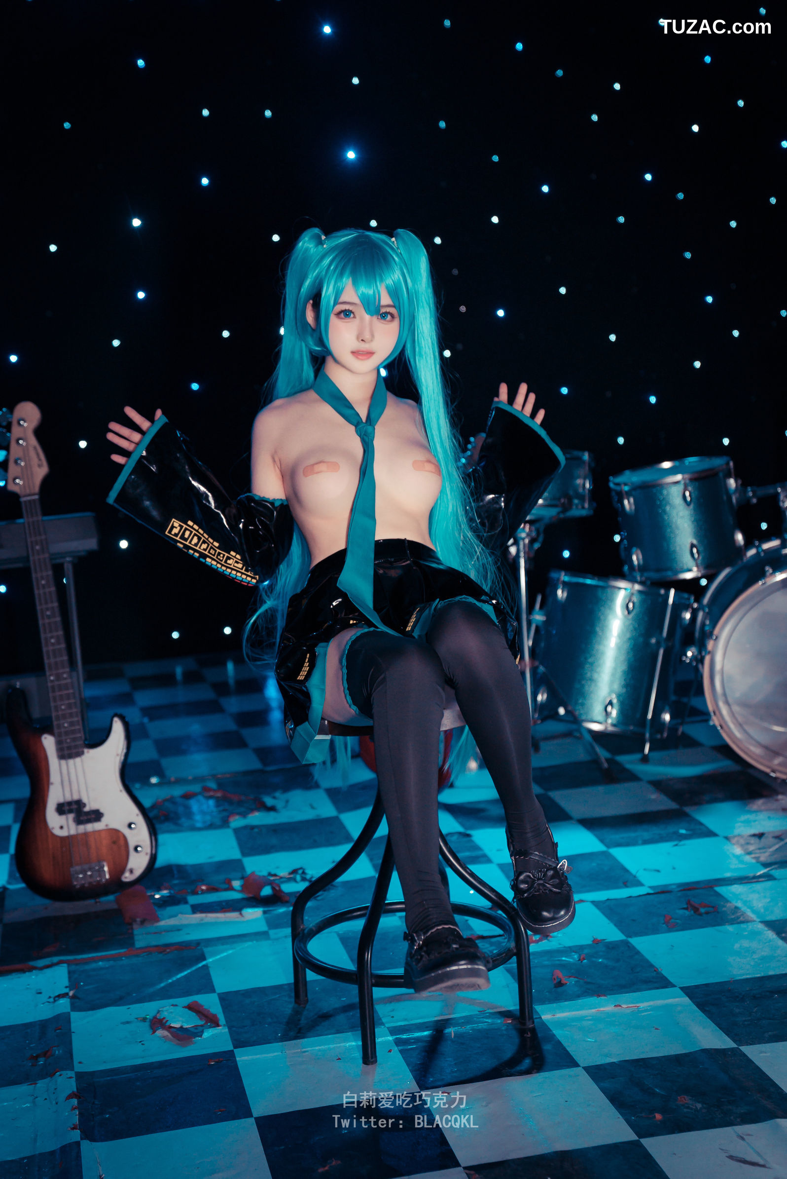 白莉爱吃巧克力-miku