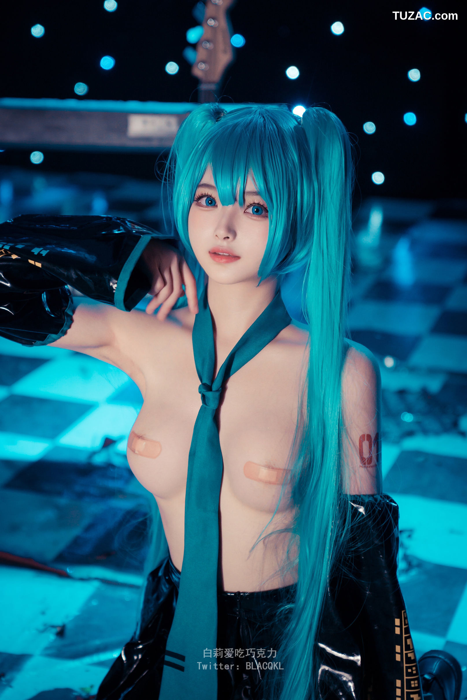 白莉爱吃巧克力-miku