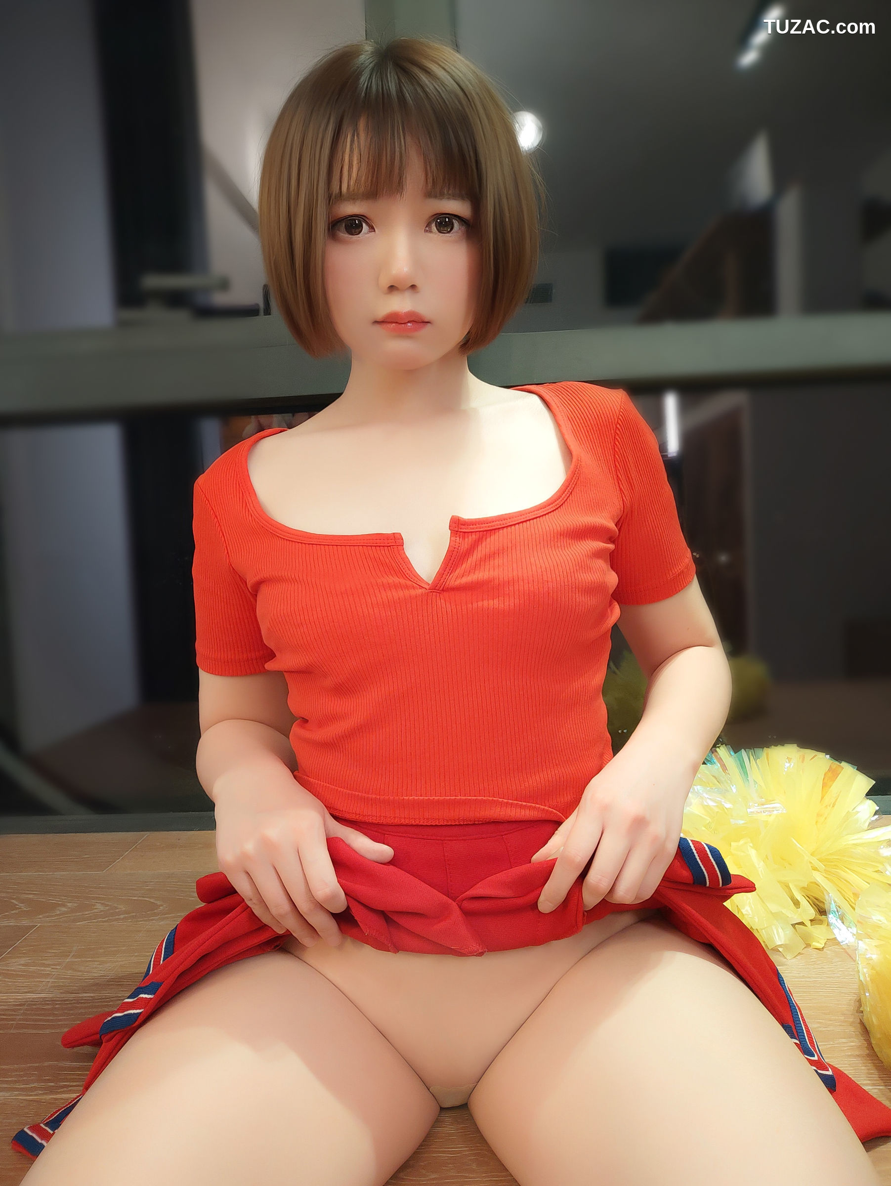 肉肉-きょう-短发红衣-KYO-031