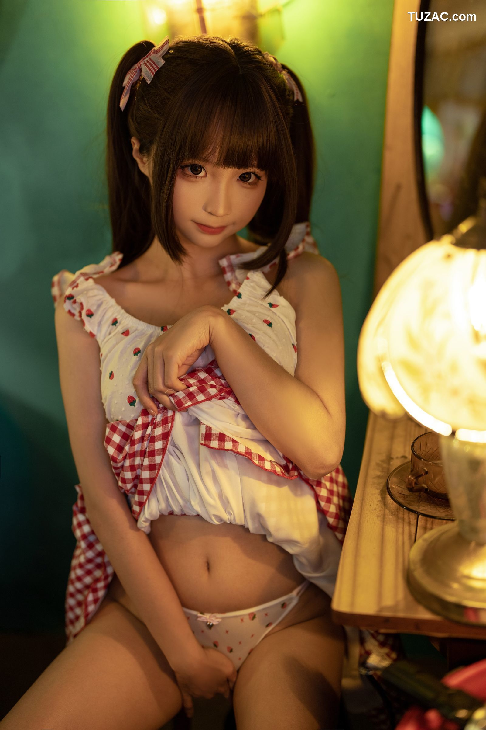 蠢沫沫-红格子-Strawberry-Shirt