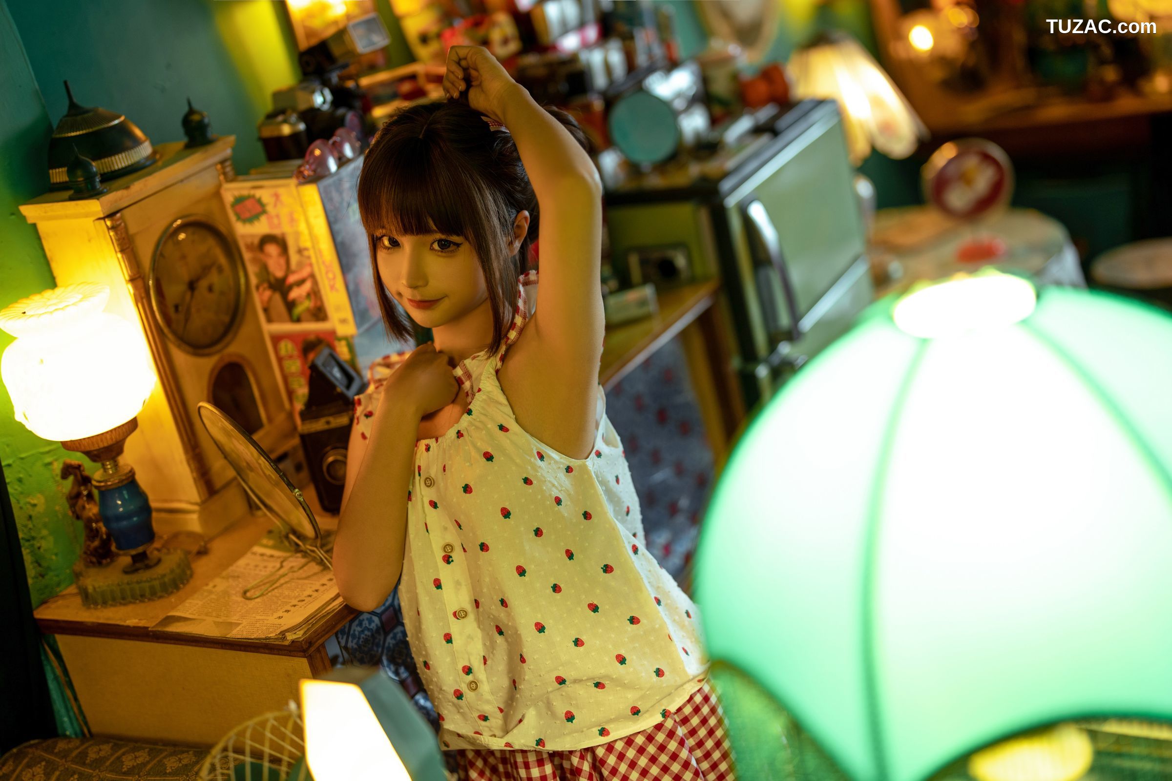 蠢沫沫-红格子-Strawberry-Shirt
