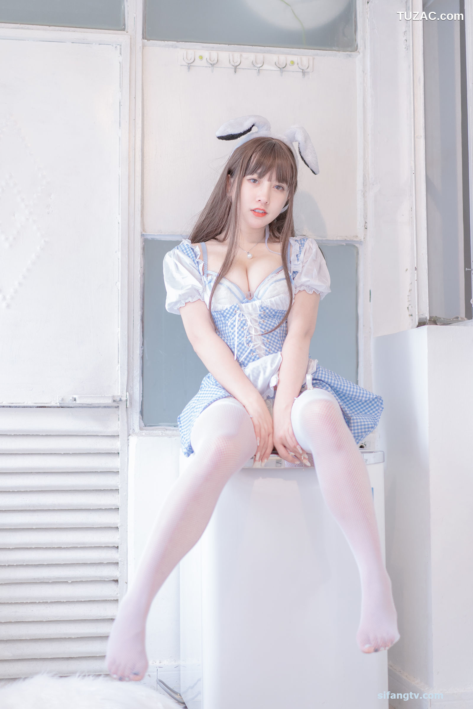 过期米线线喵-女仆蓝白