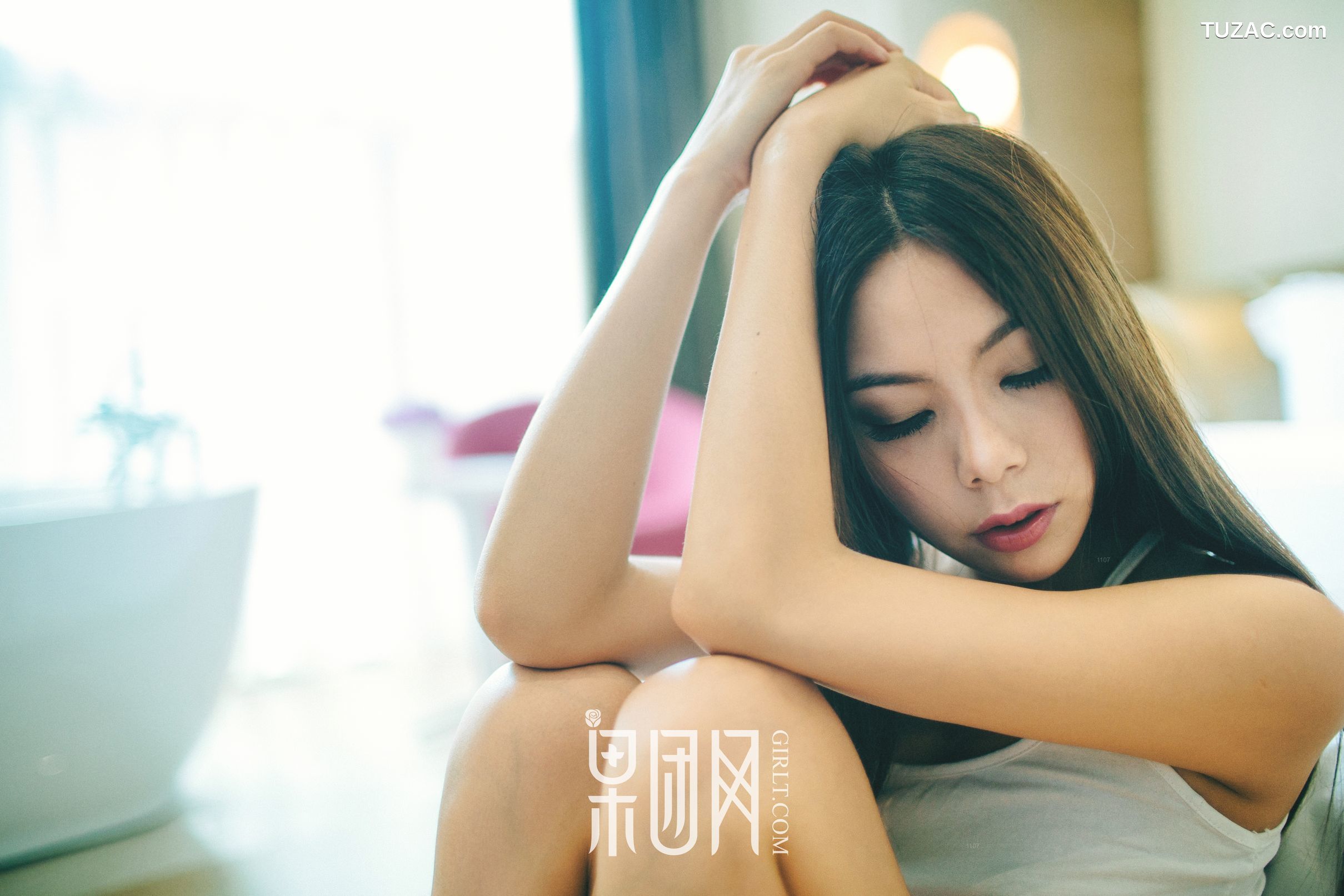 GIRLT果团网-058-清纯女酮体如玉雪白嫩肤