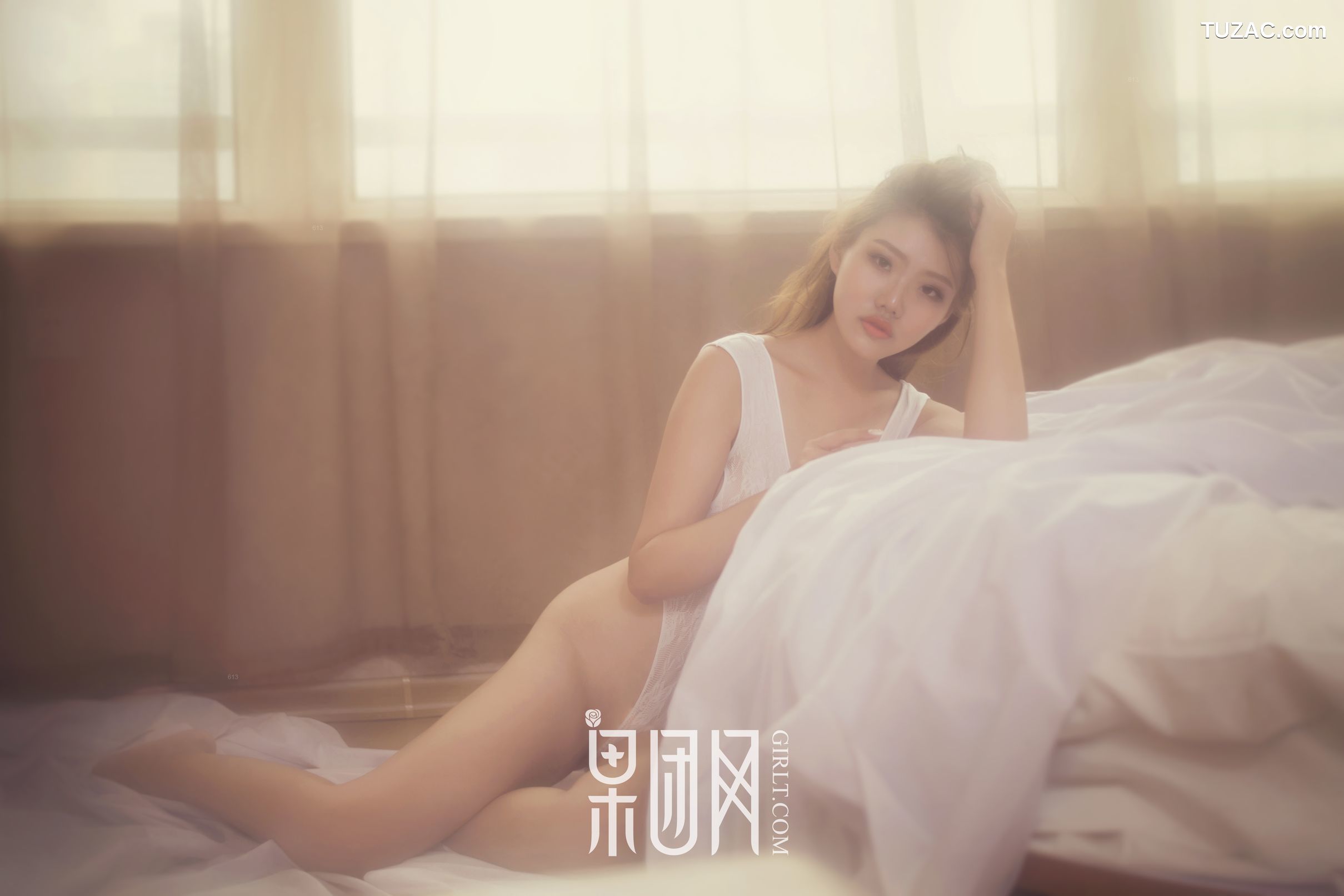 GIRLT果团网-062-姗姗-全肉月饼