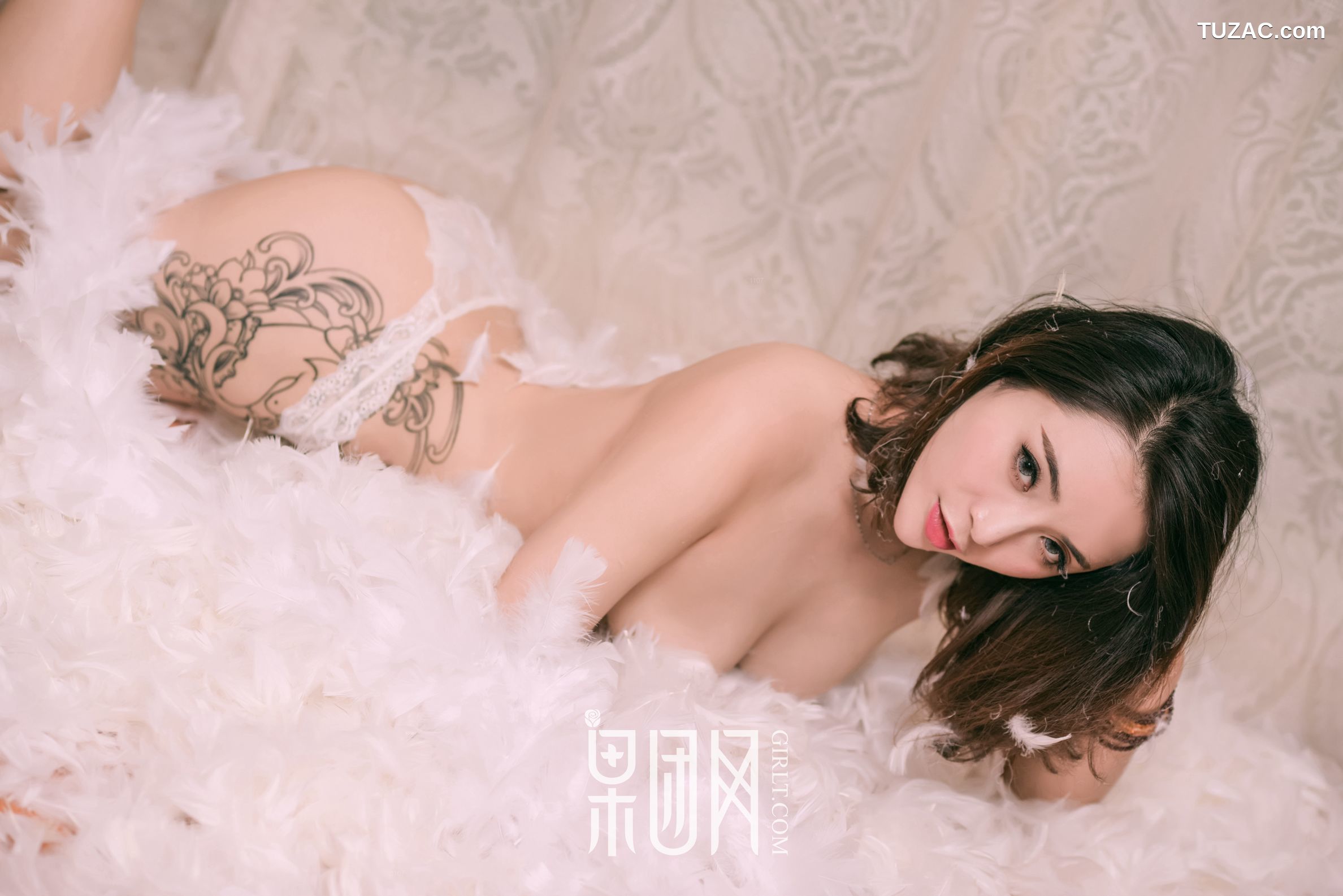 GIRLT果团网-077-张小喵-乳神不一样的诱惑