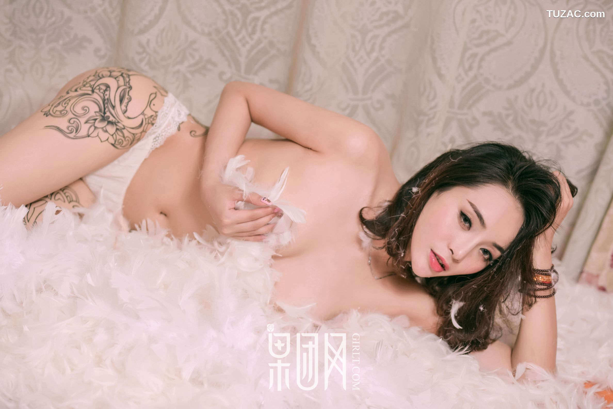 GIRLT果团网-077-张小喵-乳神不一样的诱惑