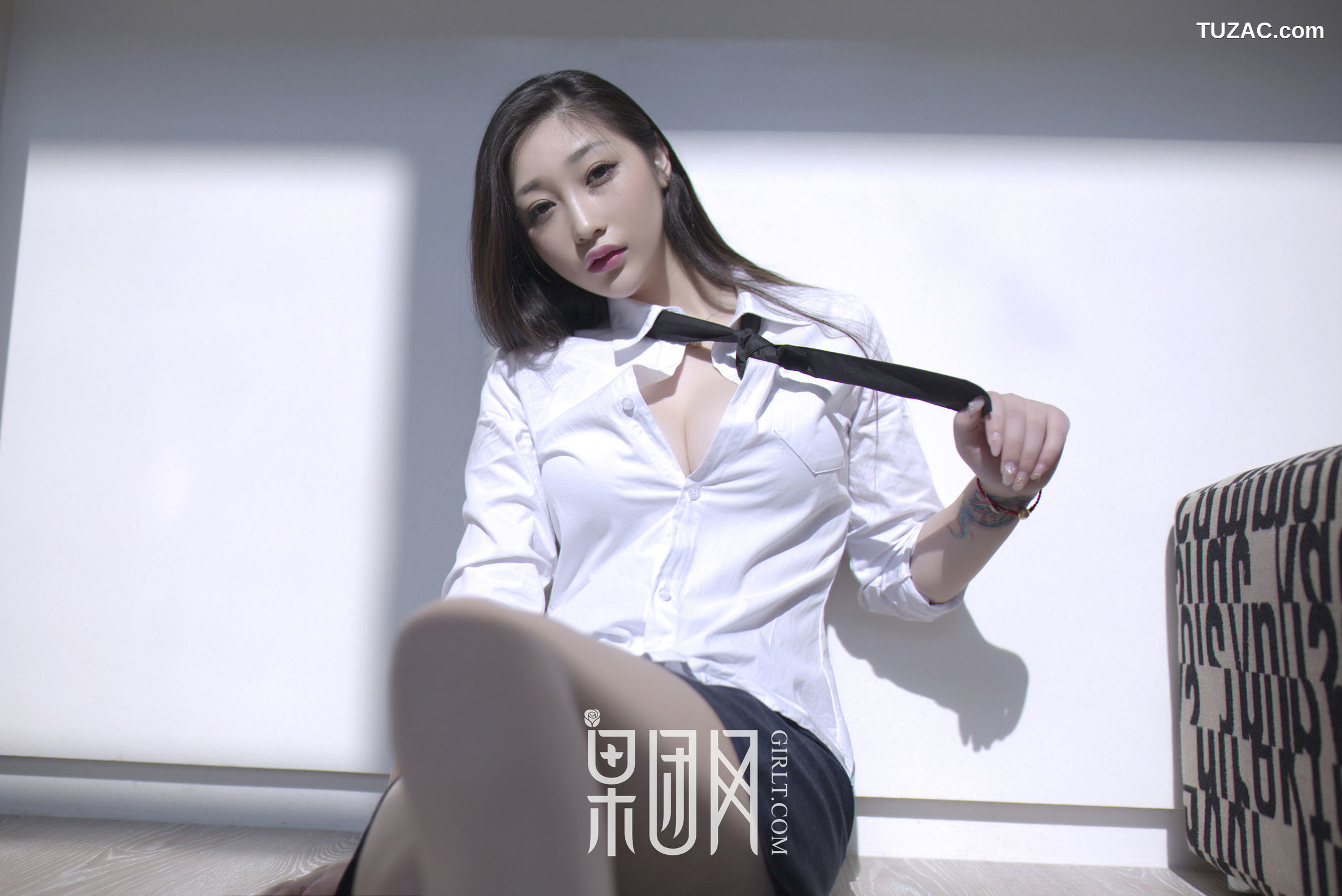 GIRLT果团网-082-妲己_Toxic-制服诱惑系列之办公室禁忌