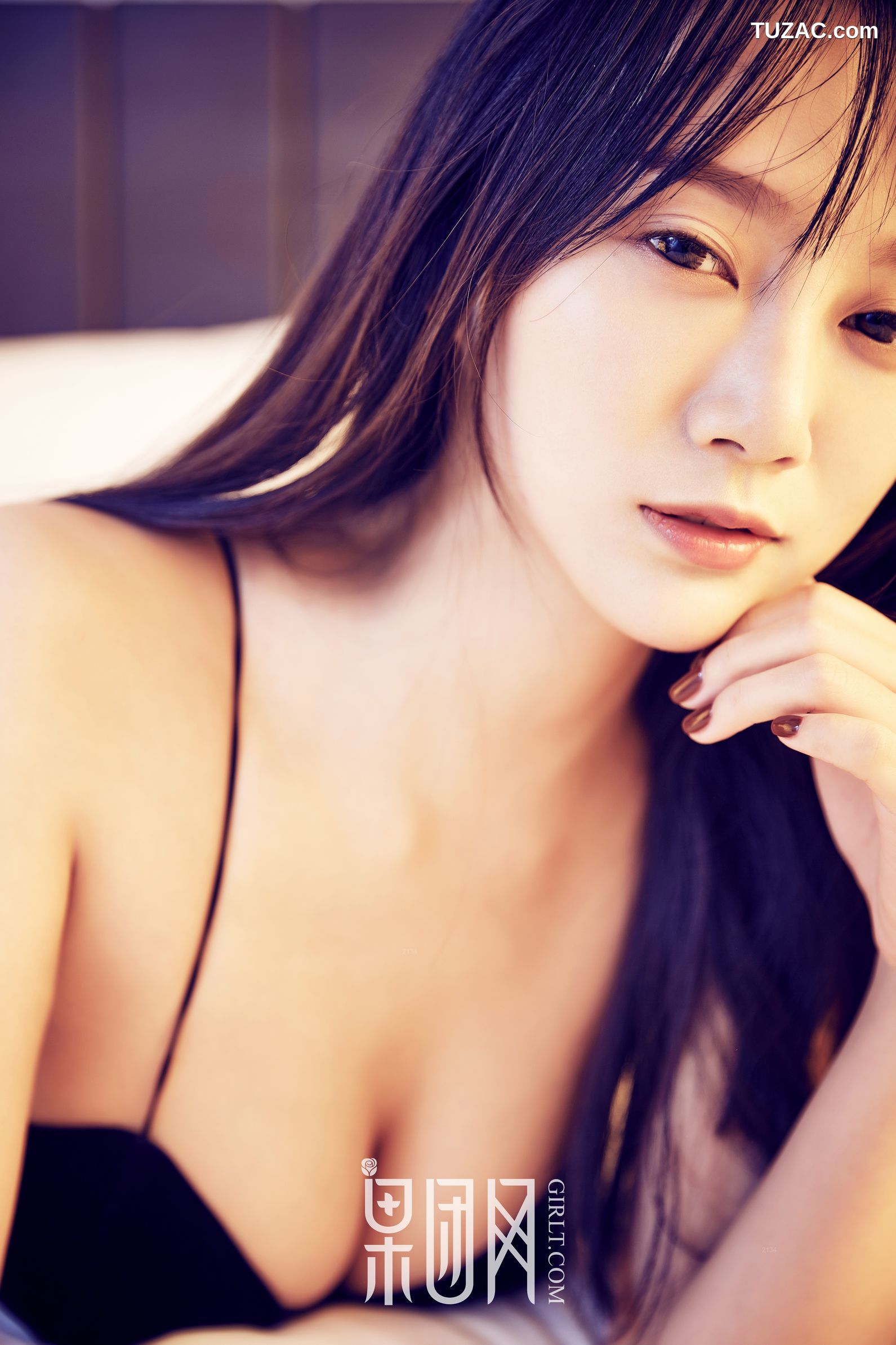 GIRLT果团网-126-何嘉颖-36d大胸内衣-比基尼模特