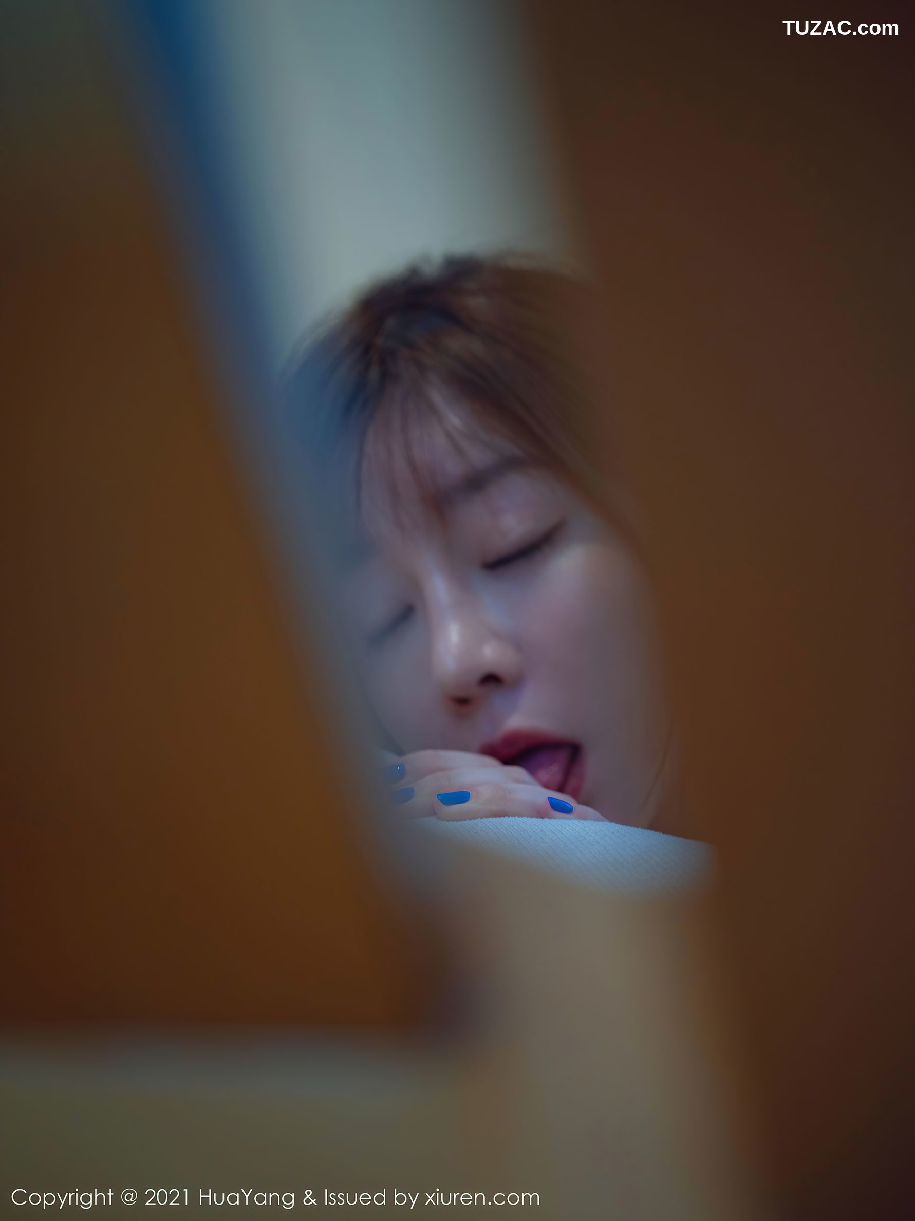 HuaYang花漾-382-王雨纯-黑蕾丝睡衣黑丝
