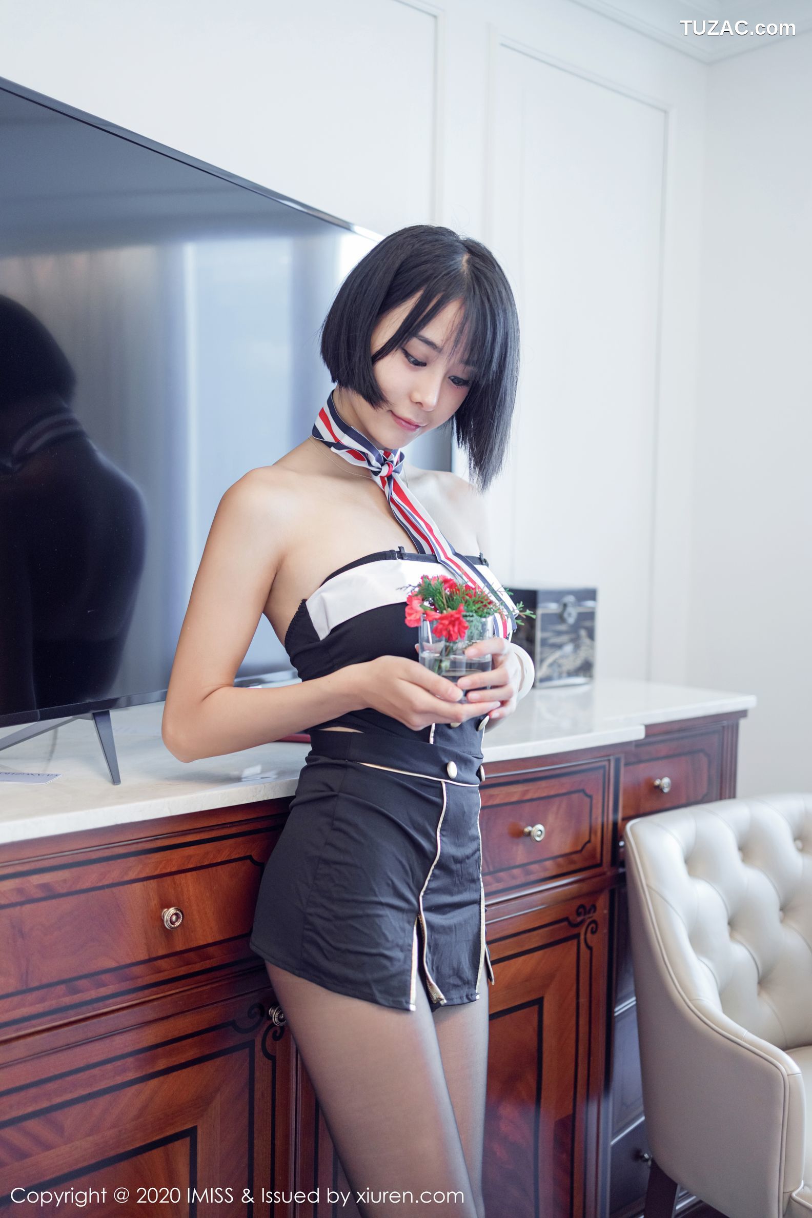 IMiss爱蜜社-461-蓝夏Akasha-宾馆跟随剧情带子内衣豪乳诱惑