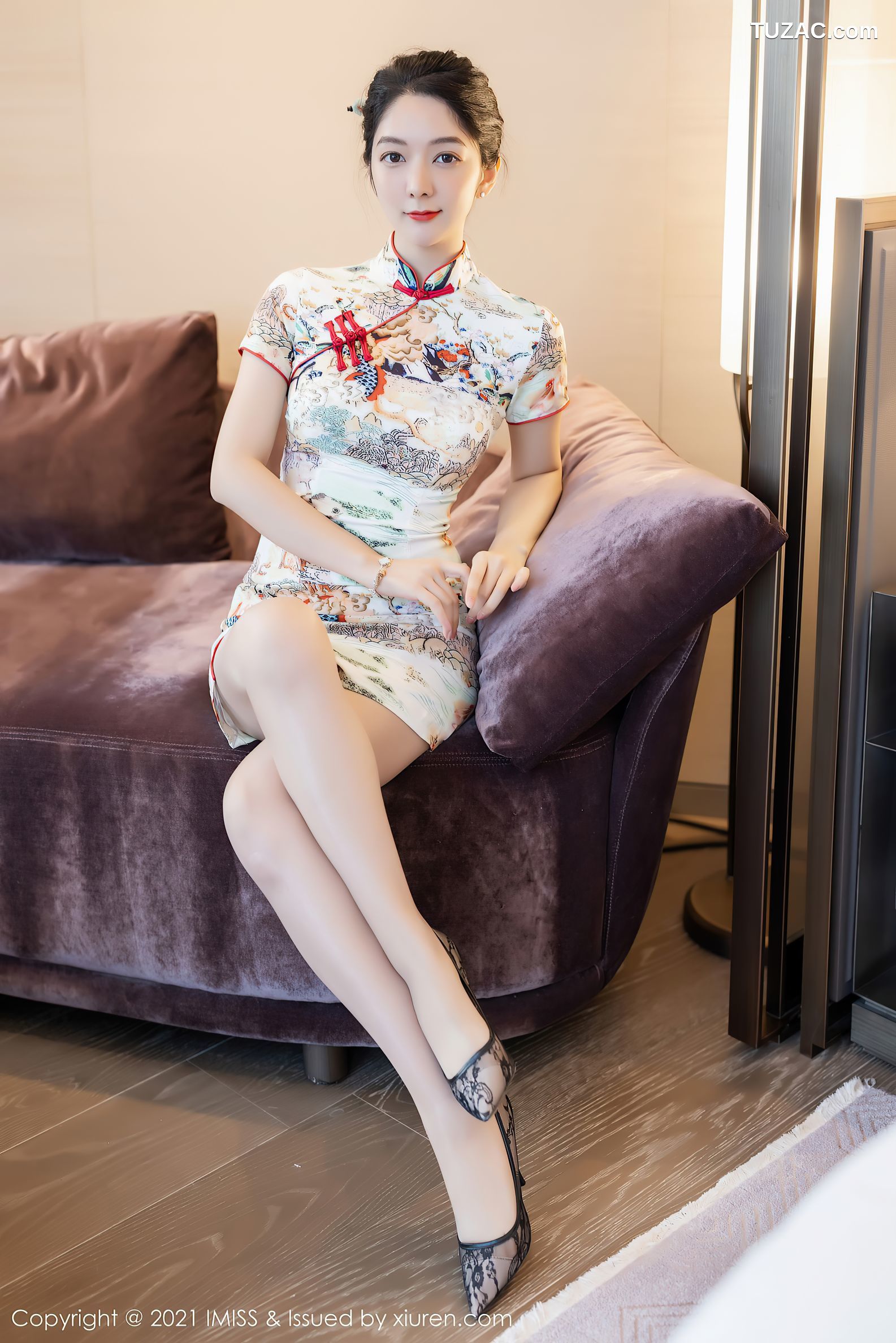 IMiss爱蜜社-593-小热巴-白色印花短旗袍白色内衣-2021.05.18