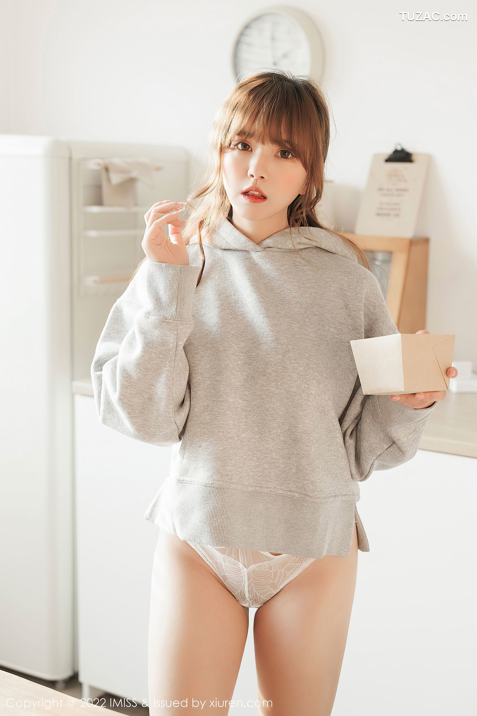 IMiss爱蜜社-653-张思允Nice-长袖卫衣白色蕾丝内衣-2022.01.18