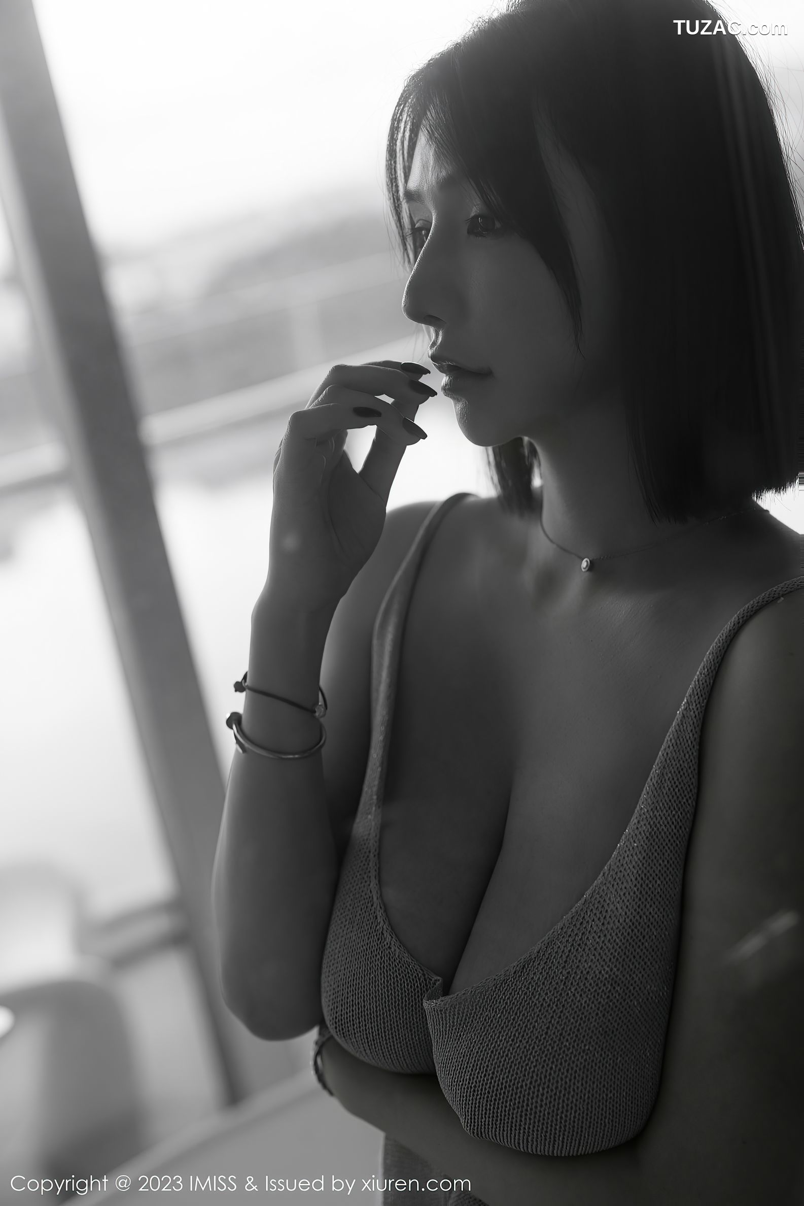 IMiss爱蜜社-752-Evon陈赞之-米色透视吊带短裙-2023.09.19