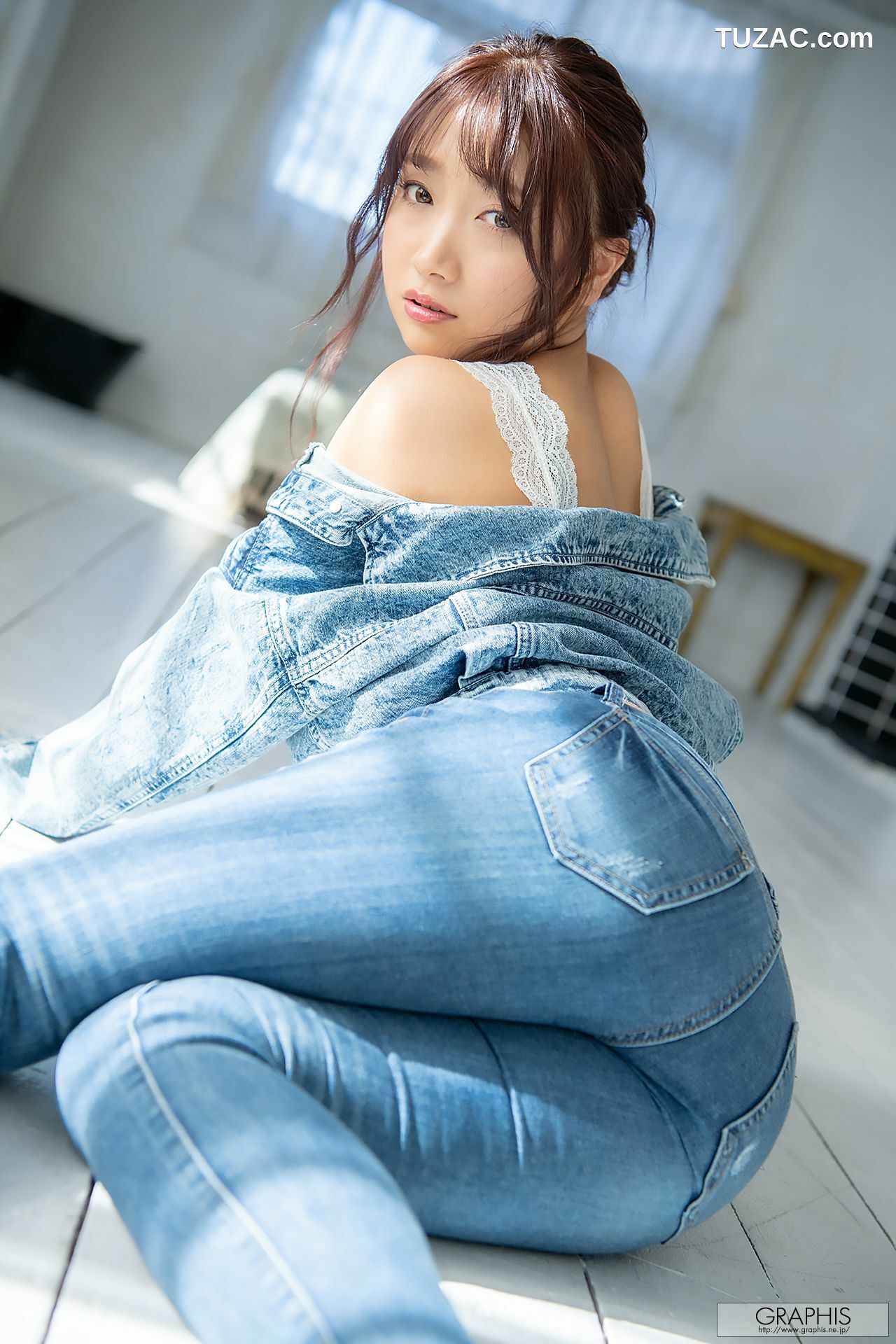 Graphis_ NO.463 加美杏奈 《Angel Smile》 写真集[70P]