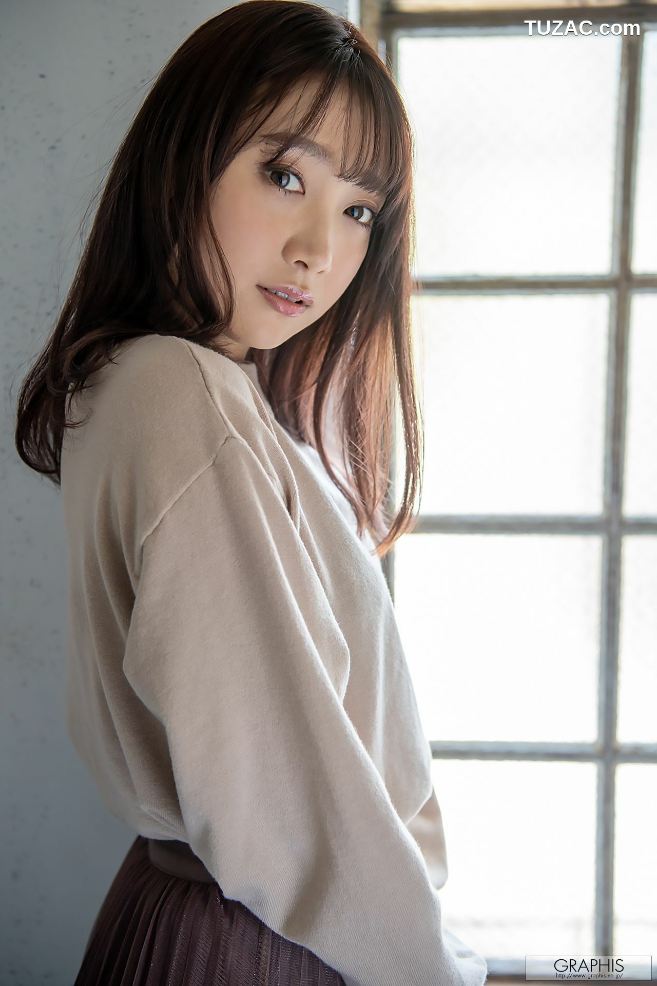 Graphis_ NO.463 加美杏奈 《Angel Smile》 写真集[70P]