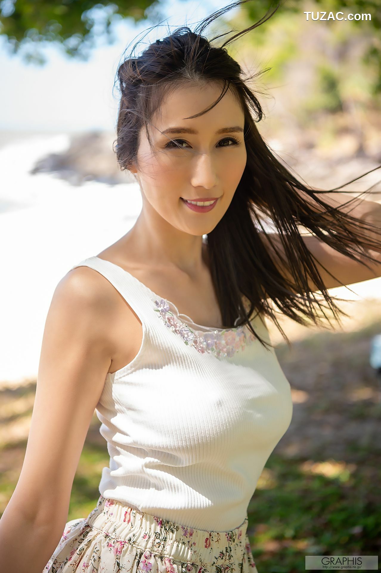 Graphis_ Special - JULIA 《The Cool Beauty》[53P]