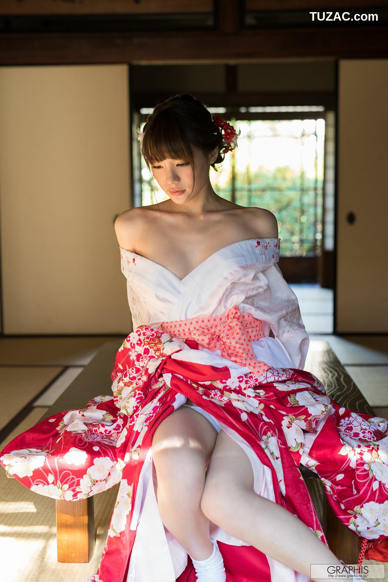 Graphis_Airi Suzumura 鈴村あいり 期間限定 Limited Edition 写真集[20P]